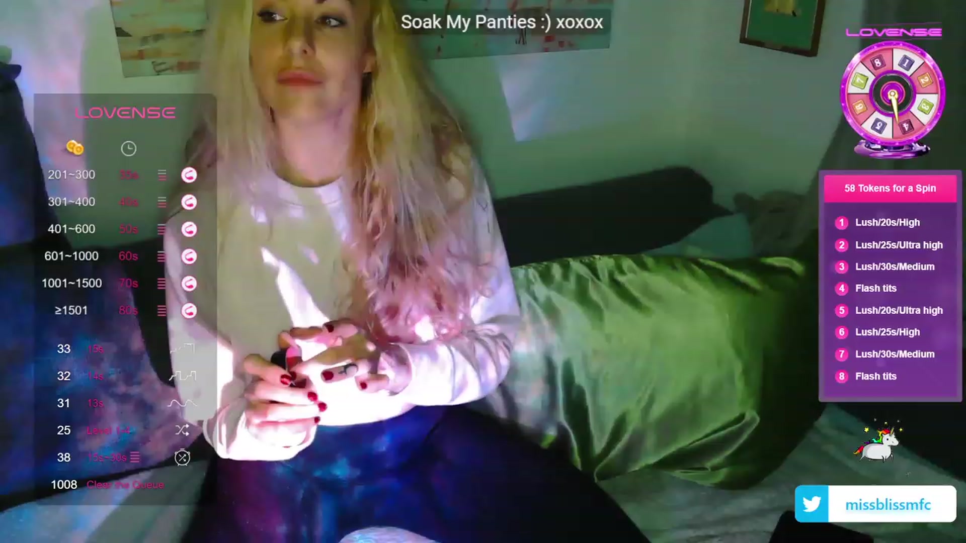 Gallery image thumbnail from aMissBliss's myfreecams stream on, 11/14/2023, 04:47 image 19 of 20