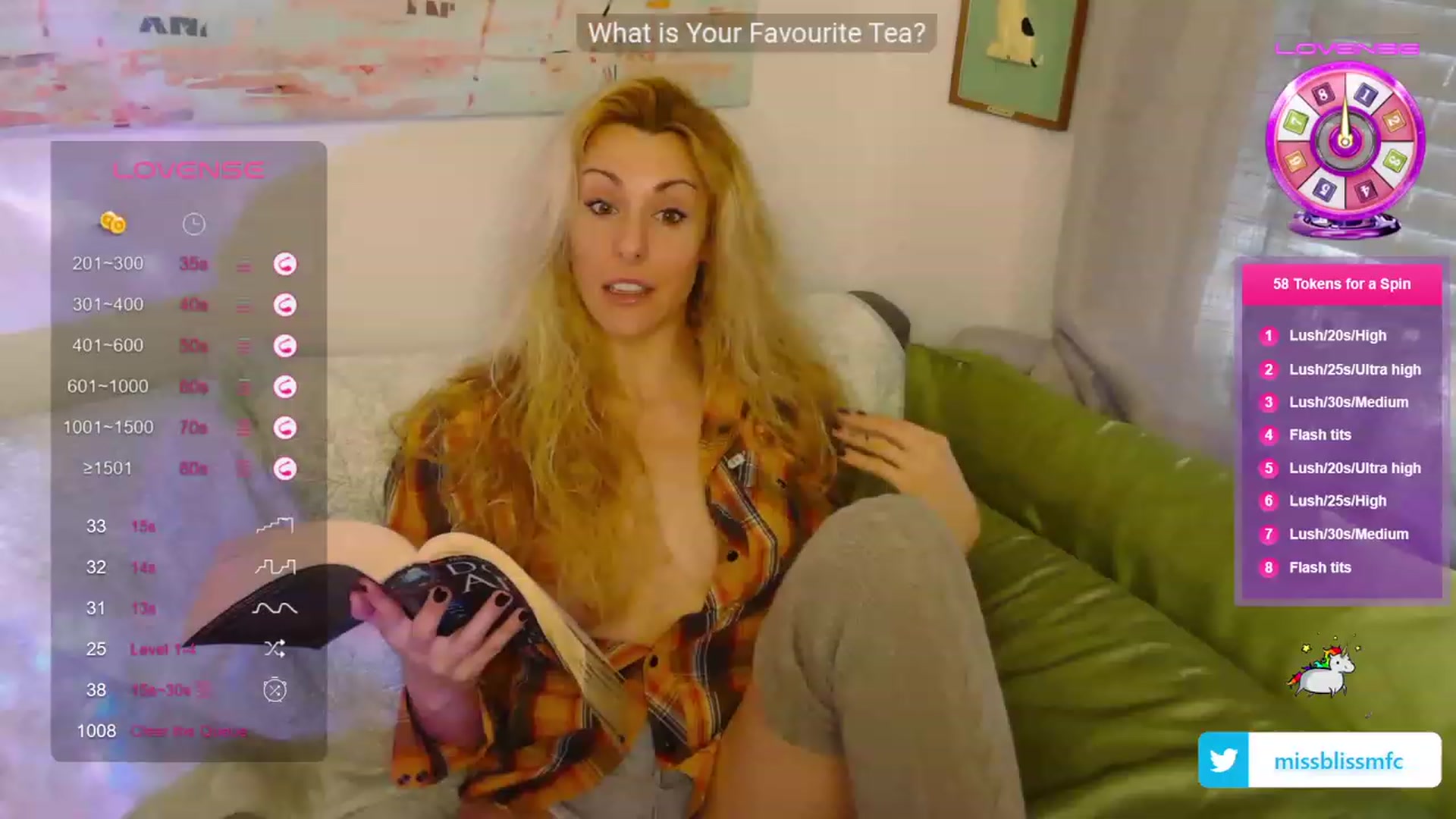 Gallery image thumbnail from aMissBliss's myfreecams stream on, 11/26/2023, 22:40 image 16 of 20