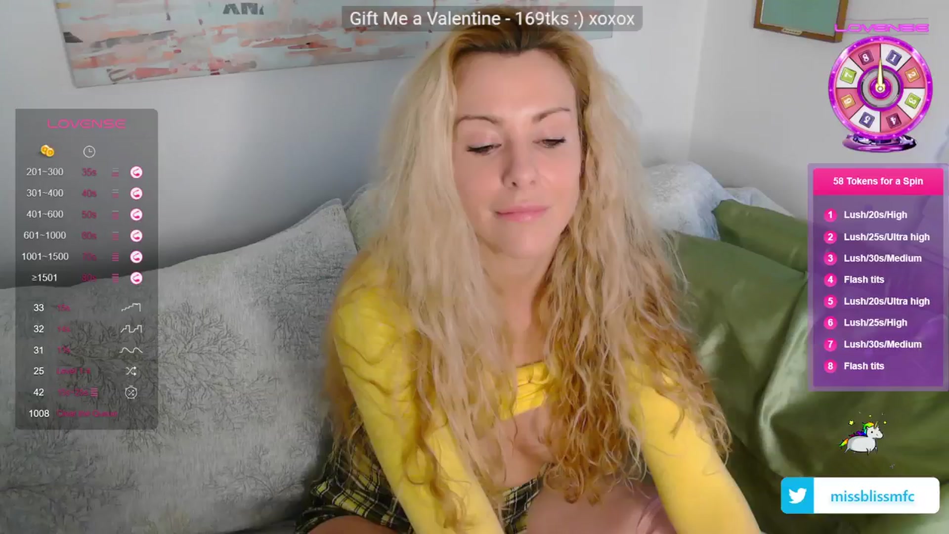 Gallery image thumbnail from aMissBliss's myfreecams stream on, 02/07/2024, 21:37 image 6 of 20