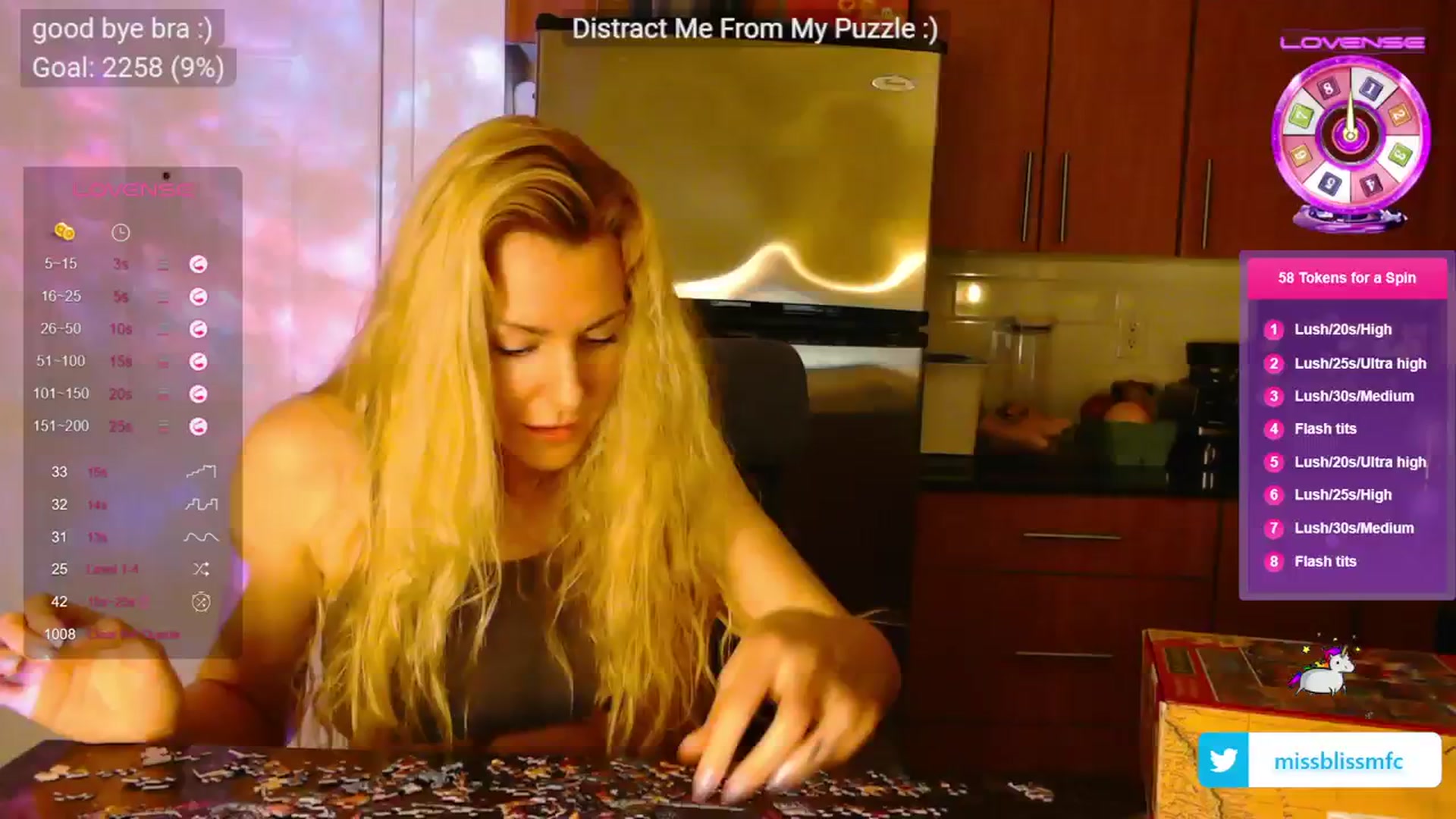 Gallery image thumbnail from aMissBliss's myfreecams stream on, 02/29/2024, 01:48 image 5 of 20