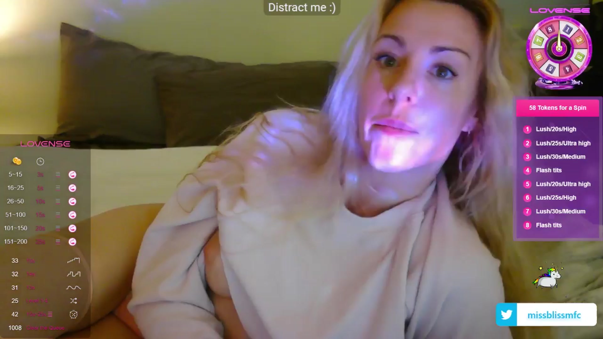 Gallery image thumbnail from aMissBliss's myfreecams stream on, 03/26/2024, 04:48 image 14 of 20
