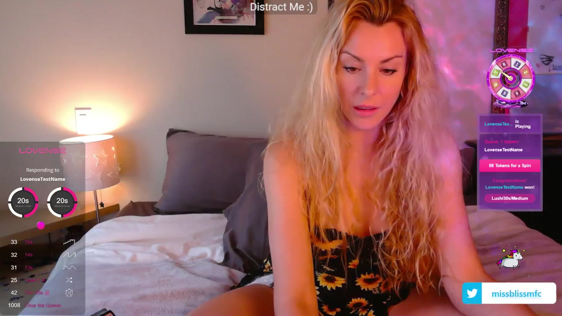 Gallery image thumbnail from aMissBliss's myfreecams stream on, 05/23/2024, 23:50 image 7 of 20