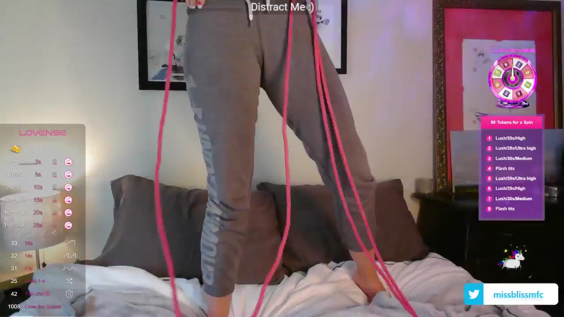 Gallery image thumbnail from aMissBliss's myfreecams stream on, 05/25/2024, 01:50 image 8 of 20