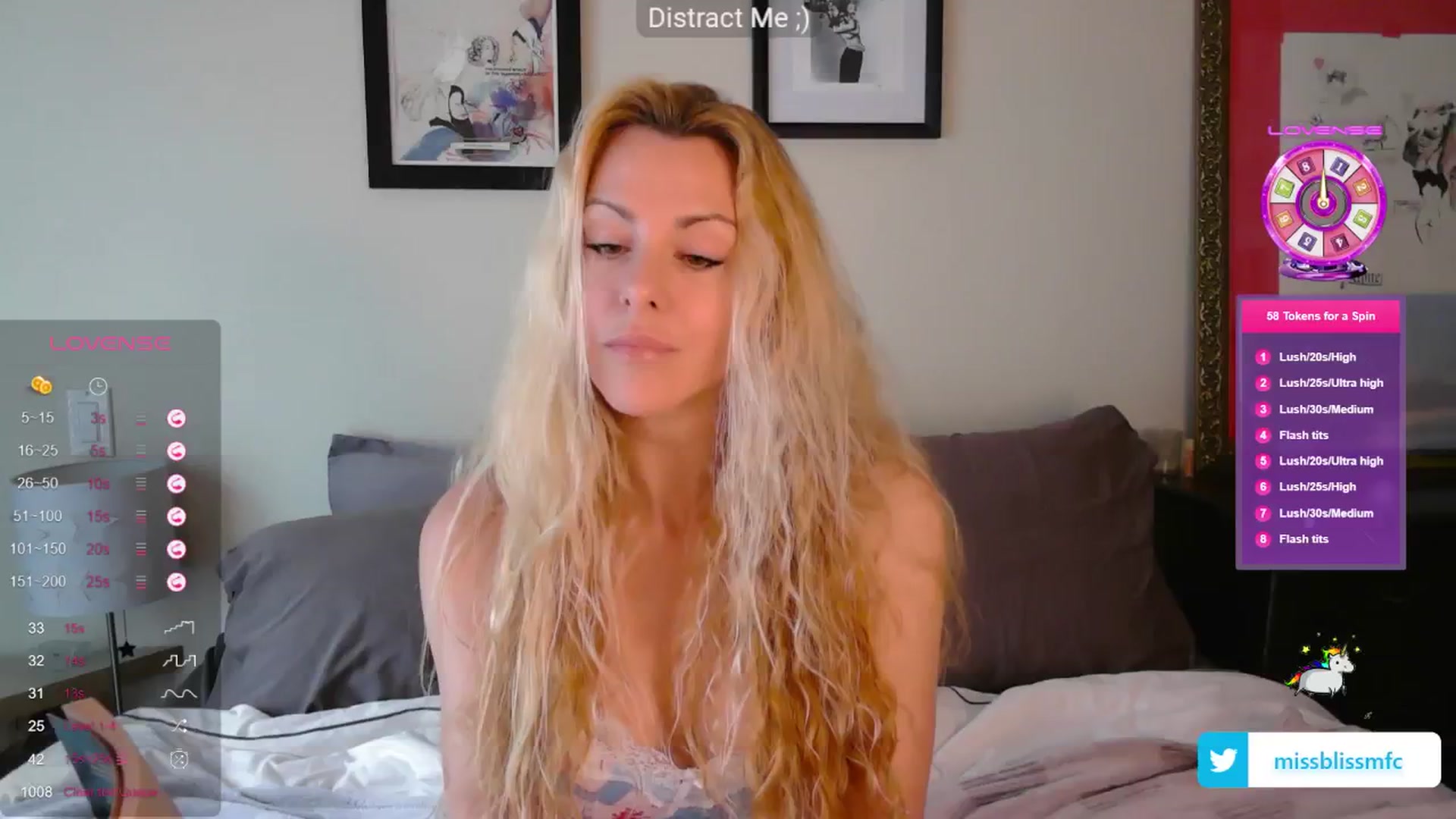 Gallery image thumbnail from aMissBliss's myfreecams stream on, 06/03/2024, 23:56 image 16 of 20
