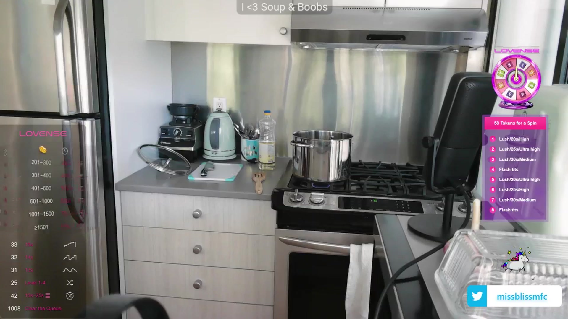 Gallery image thumbnail from aMissBliss's myfreecams stream on, 08/15/2024, 20:59 image 9 of 20