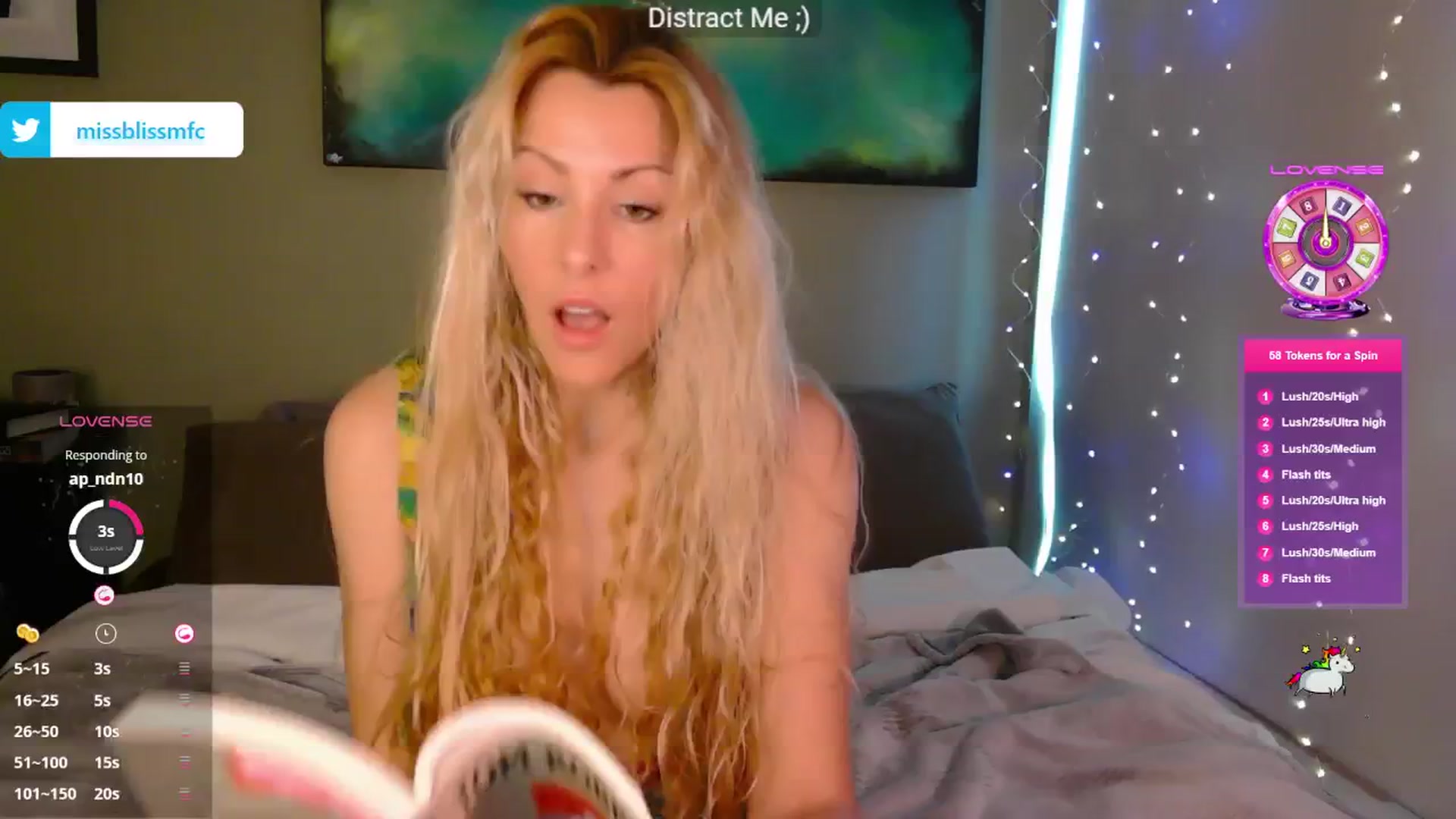 Gallery image thumbnail from aMissBliss's myfreecams stream on, 10/16/2024, 23:29 image 4 of 20