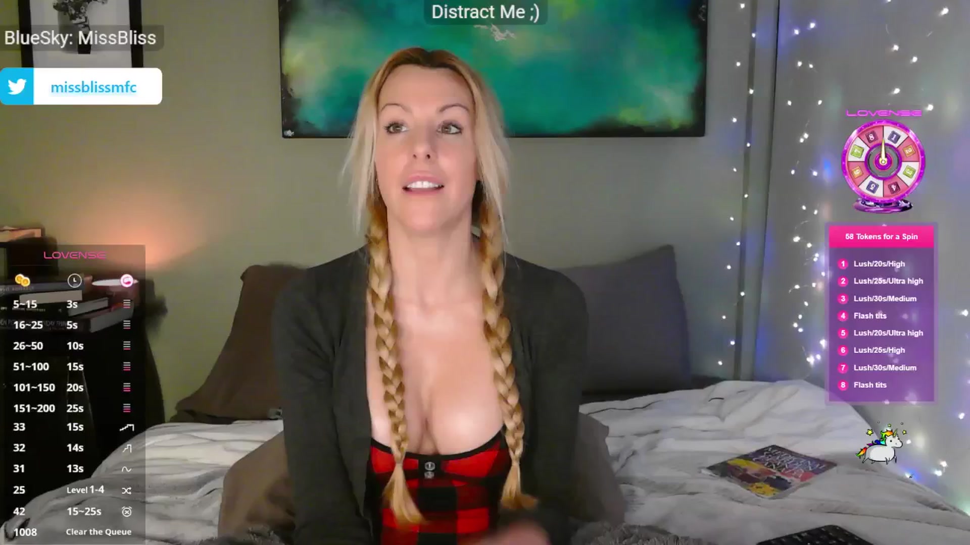 Gallery image thumbnail from aMissBliss's myfreecams stream on, 12/20/2024, 03:27 image 18 of 20