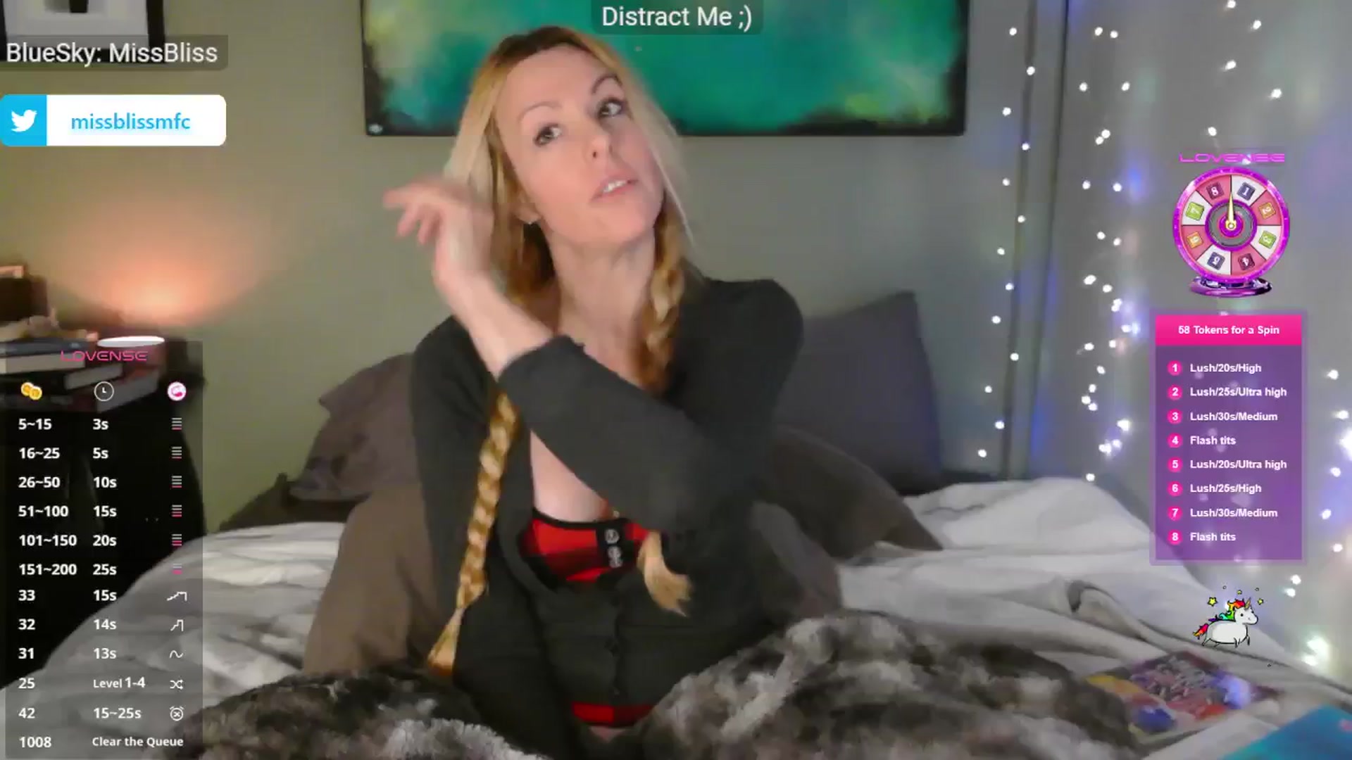 Gallery image thumbnail from aMissBliss's myfreecams stream on, 12/20/2024, 05:15 image 13 of 20