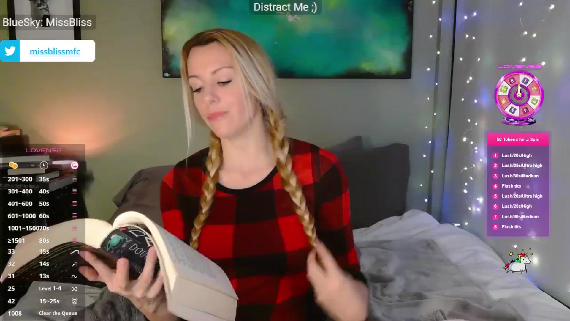 Gallery image thumbnail from aMissBliss's myfreecams stream on, 12/21/2024, 03:49 image 14 of 20