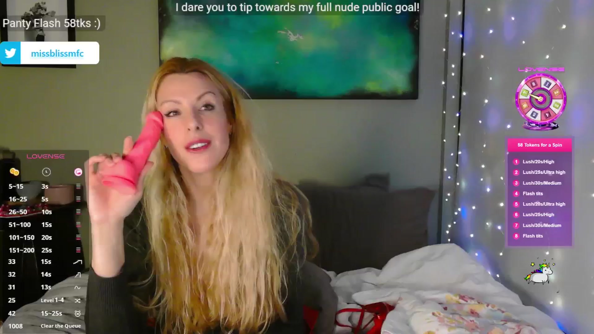 Gallery image thumbnail from aMissBliss's myfreecams stream on, 12/31/2024, 05:42 image 12 of 20