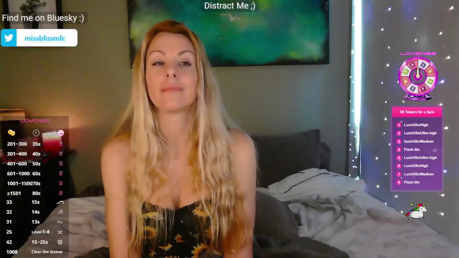 Gallery image thumbnail from aMissBliss's myfreecams stream on, 01/29/2025, 23:14 image 16 of 20