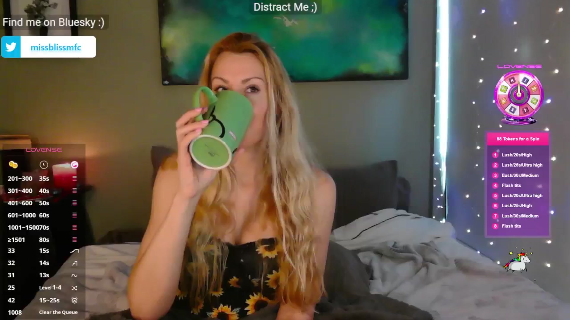 Gallery image thumbnail from aMissBliss's myfreecams stream on, 01/29/2025, 23:14 image 17 of 20