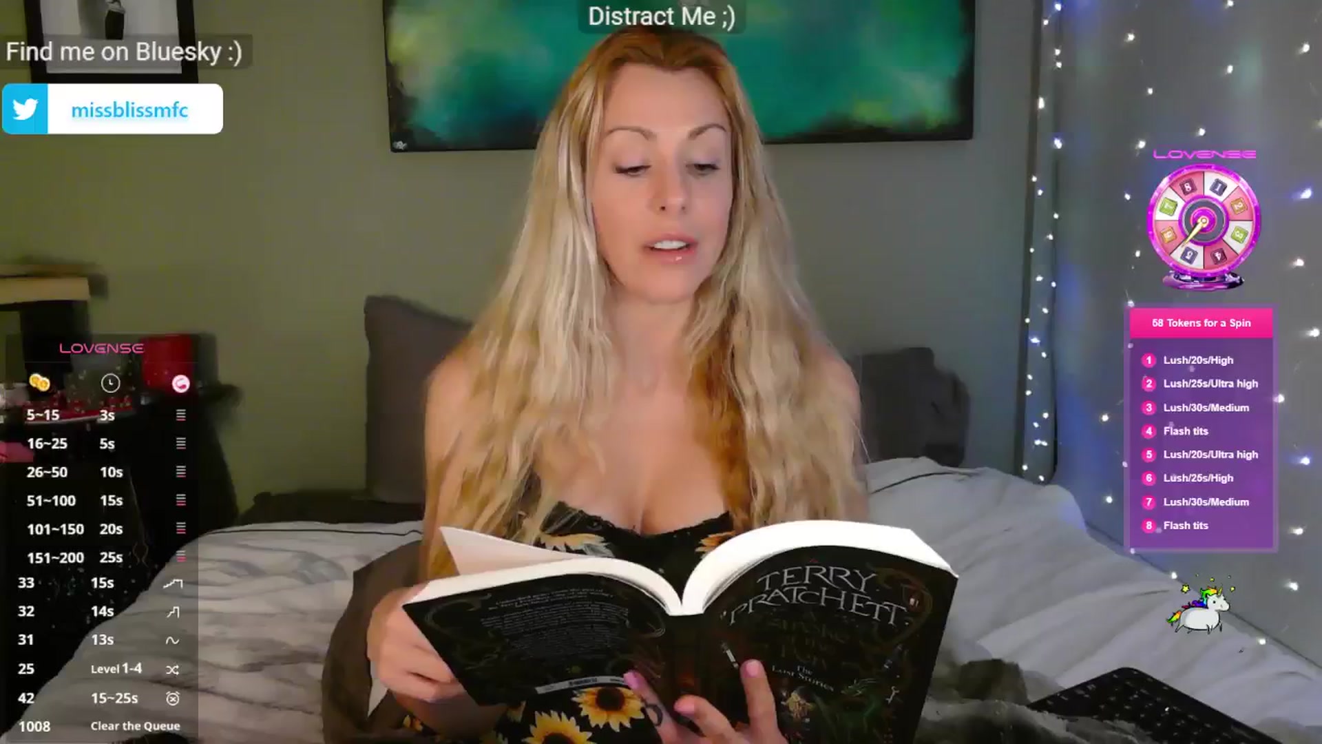 Gallery image thumbnail from aMissBliss's myfreecams stream on, 01/30/2025, 05:14 image 6 of 20