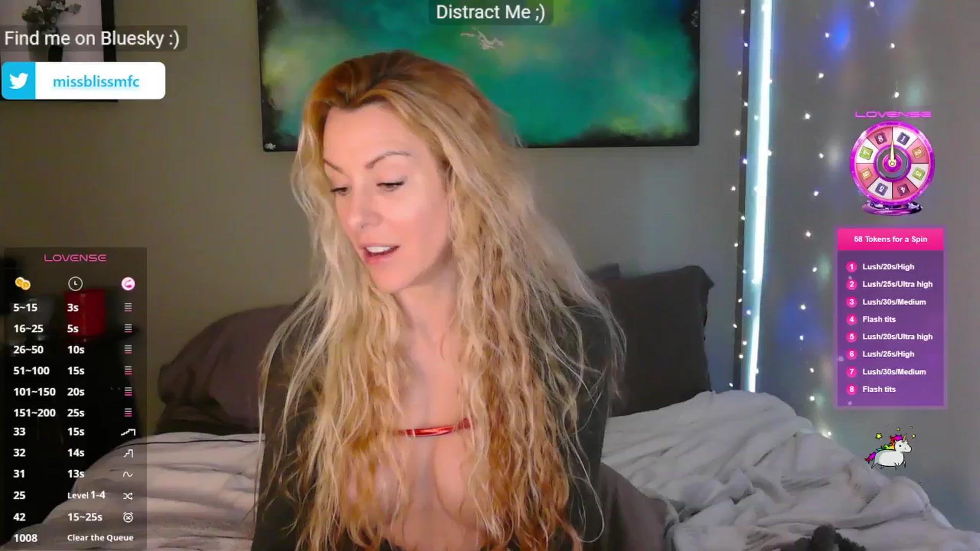 Gallery image thumbnail from aMissBliss's myfreecams stream on, 03/13/2025, 23:54 image 11 of 20