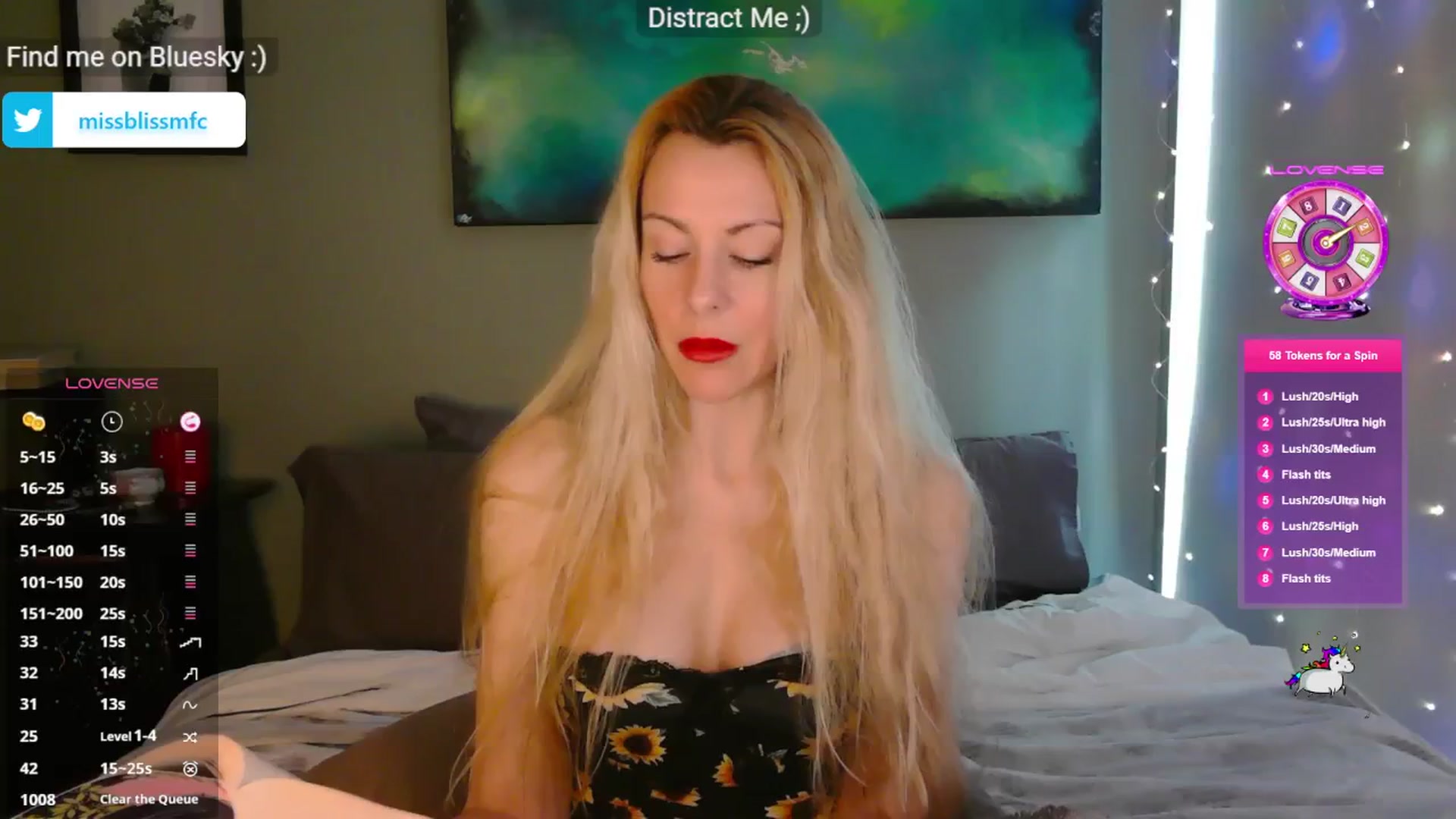 Gallery image thumbnail from aMissBliss's myfreecams stream on, 03/18/2025, 23:40 image 9 of 20
