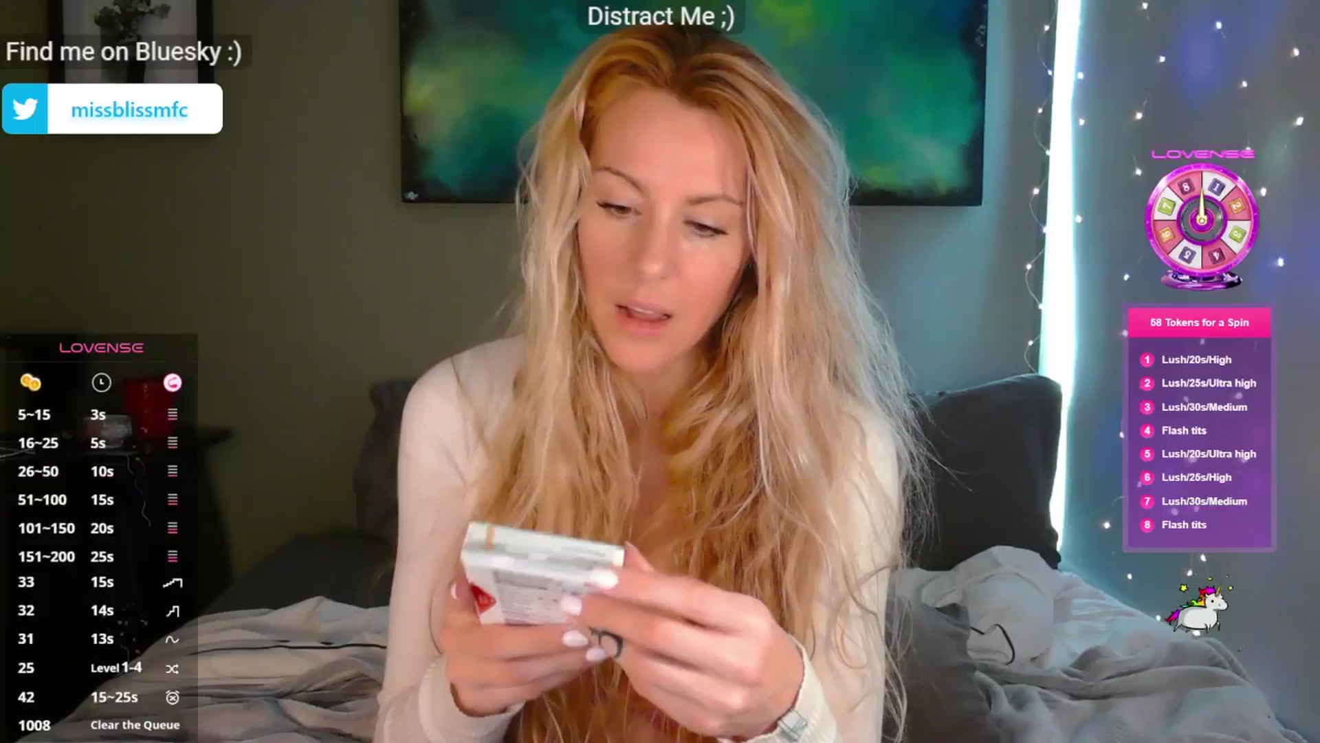 Gallery image thumbnail from aMissBliss's myfreecams stream on, 04/02/2025, 22:14 image 9 of 20