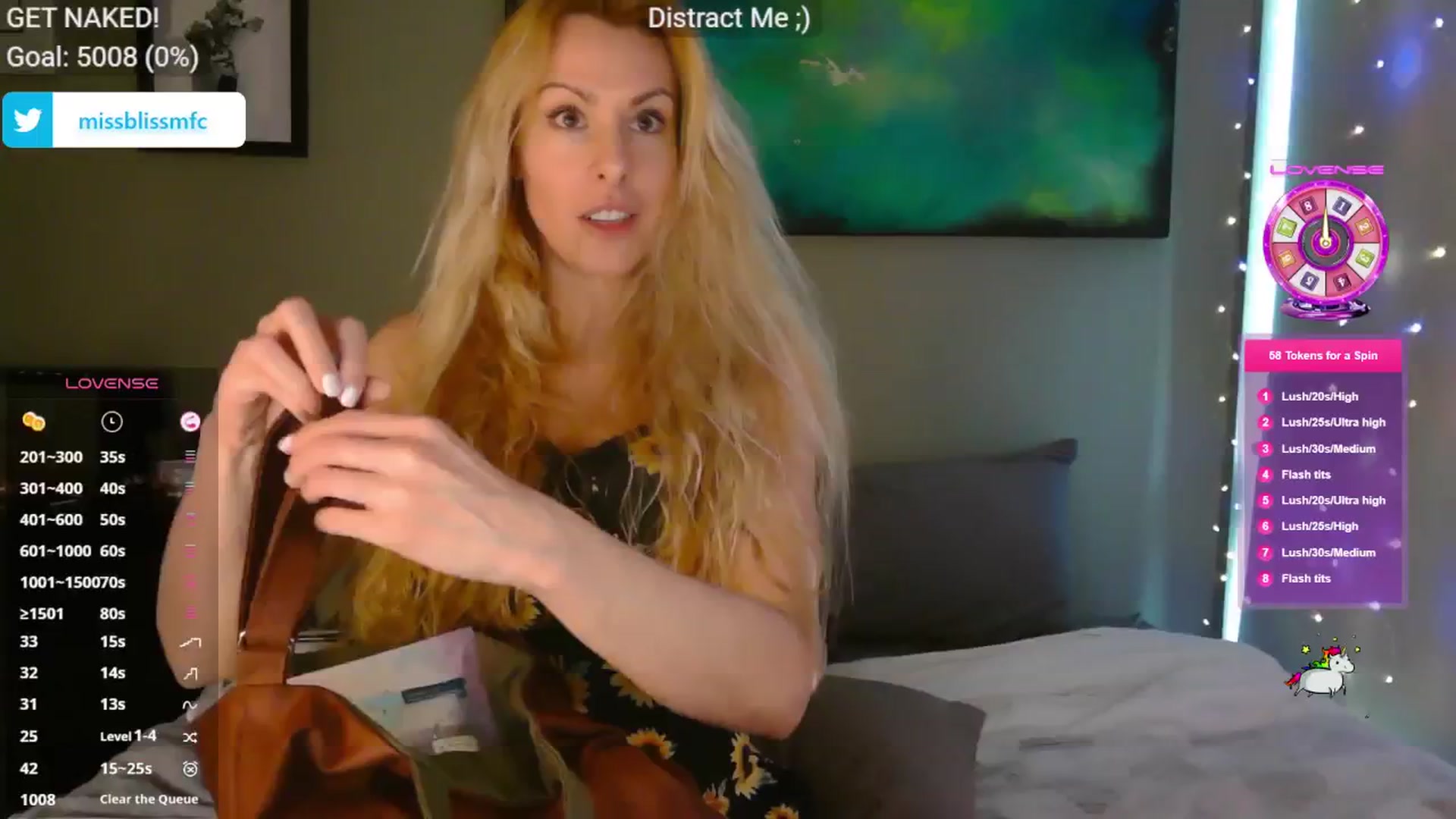 Gallery image thumbnail from aMissBliss's myfreecams stream on, 04/06/2025, 04:12 image 1 of 20