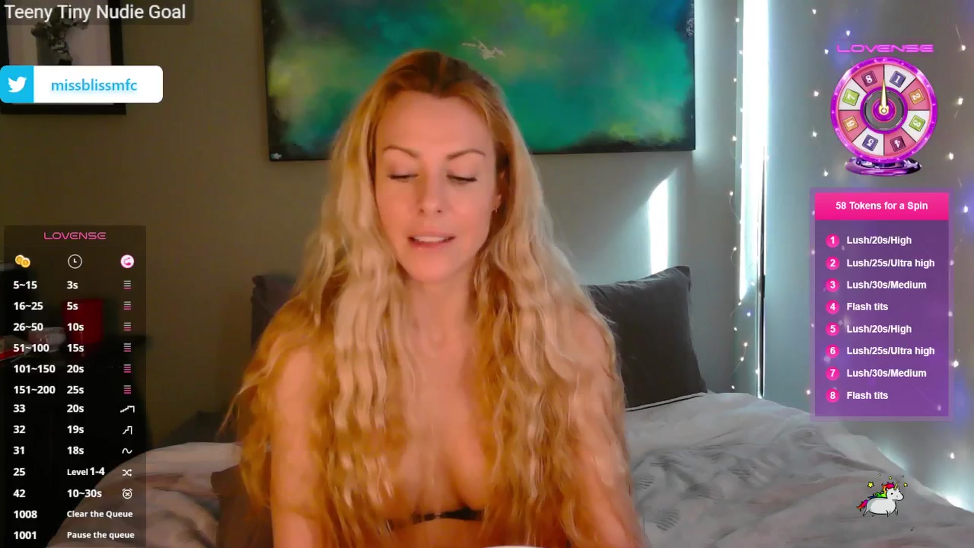 Gallery image thumbnail from aMissBliss's myfreecams stream on, 04/15/2025, 20:53 image 3 of 20