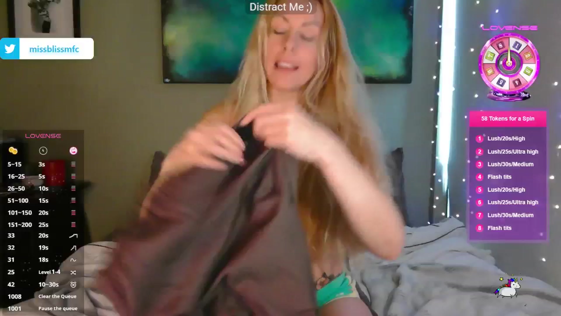 Gallery image thumbnail from aMissBliss's myfreecams stream on, 04/22/2025, 24:02 image 6 of 20
