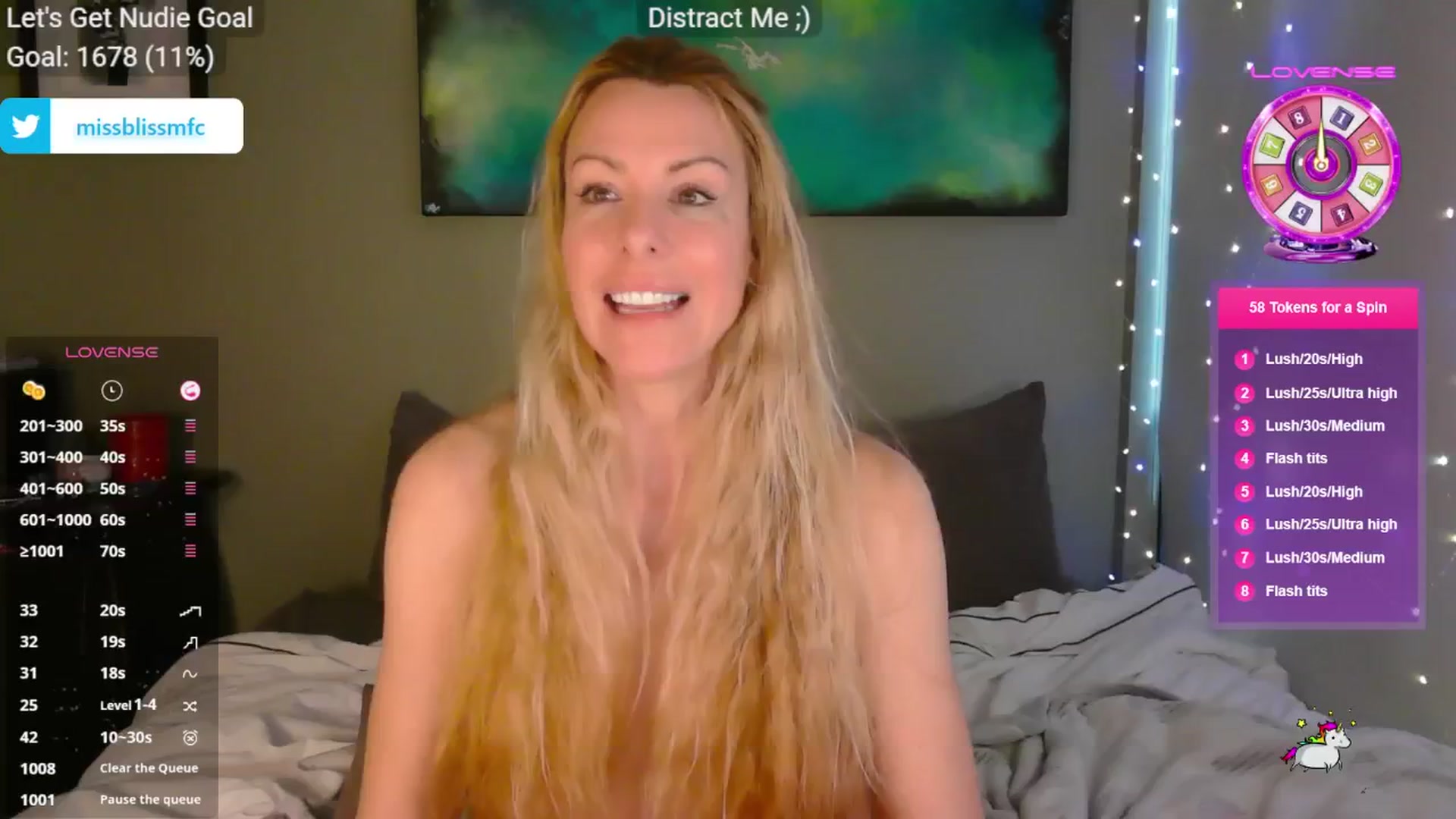 Gallery image thumbnail from aMissBliss's myfreecams stream on, 04/22/2025, 03:36 image 10 of 20