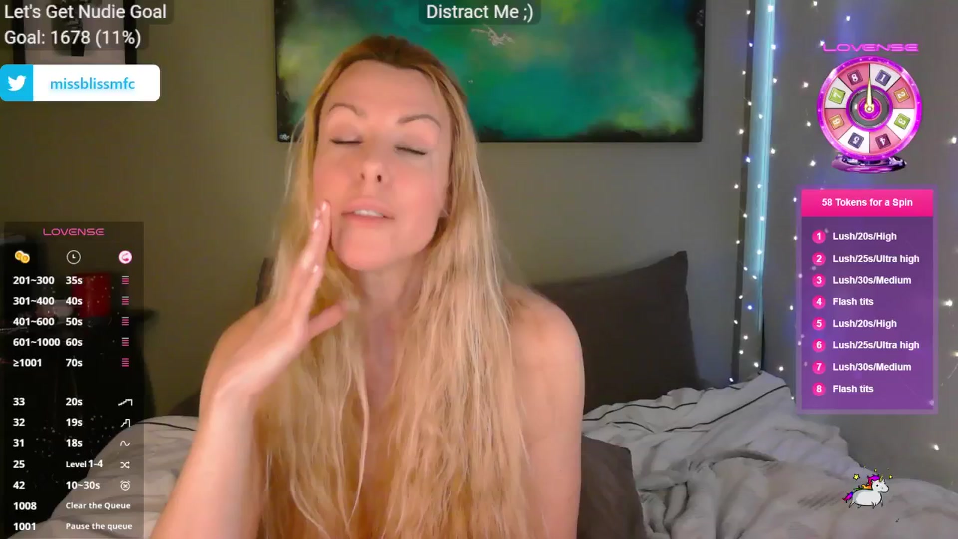Gallery image thumbnail from aMissBliss's myfreecams stream on, 04/22/2025, 03:36 image 11 of 20