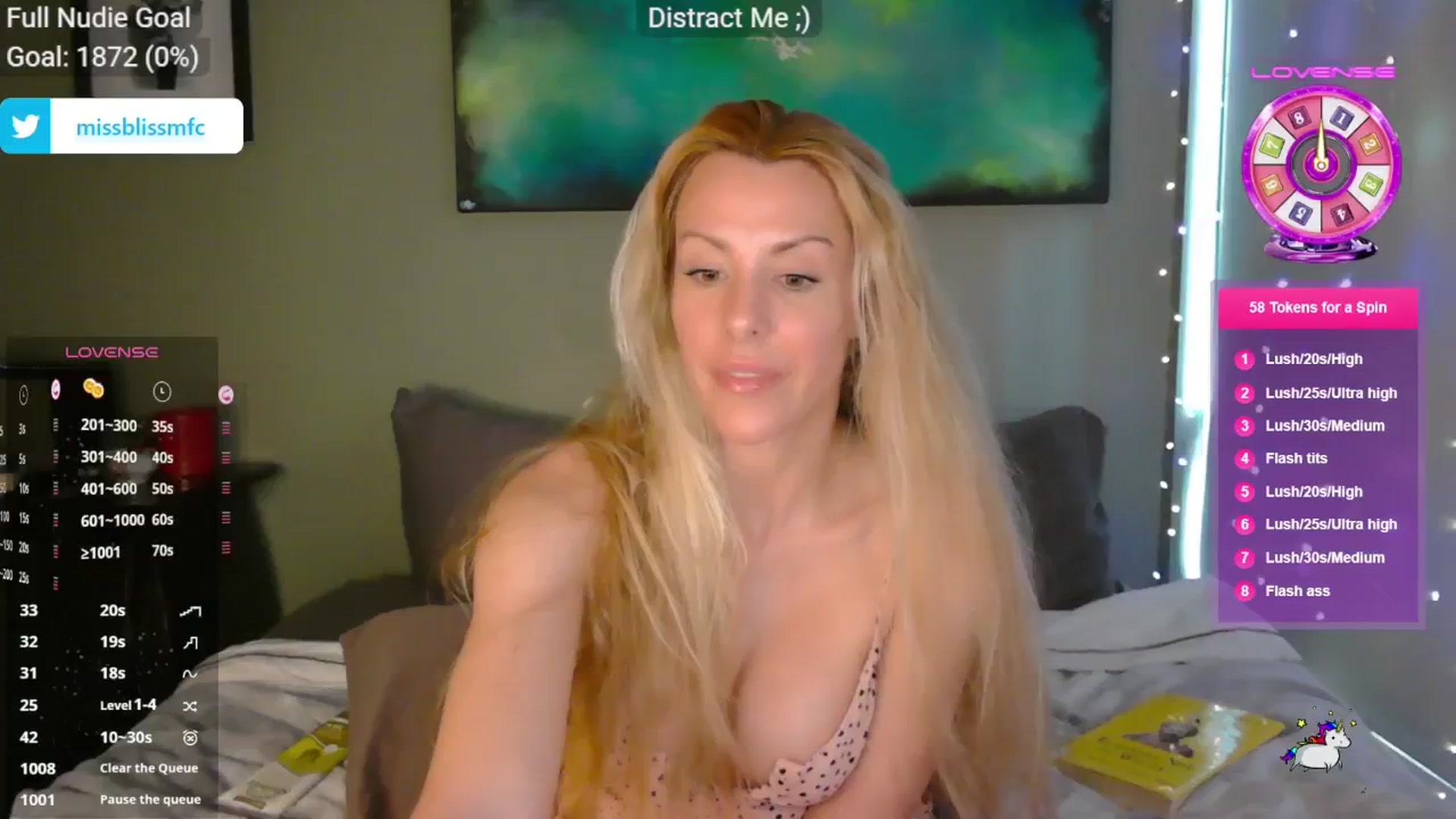 Gallery image thumbnail from aMissBliss's myfreecams stream on, 05/02/2025, 24:49 image 9 of 20