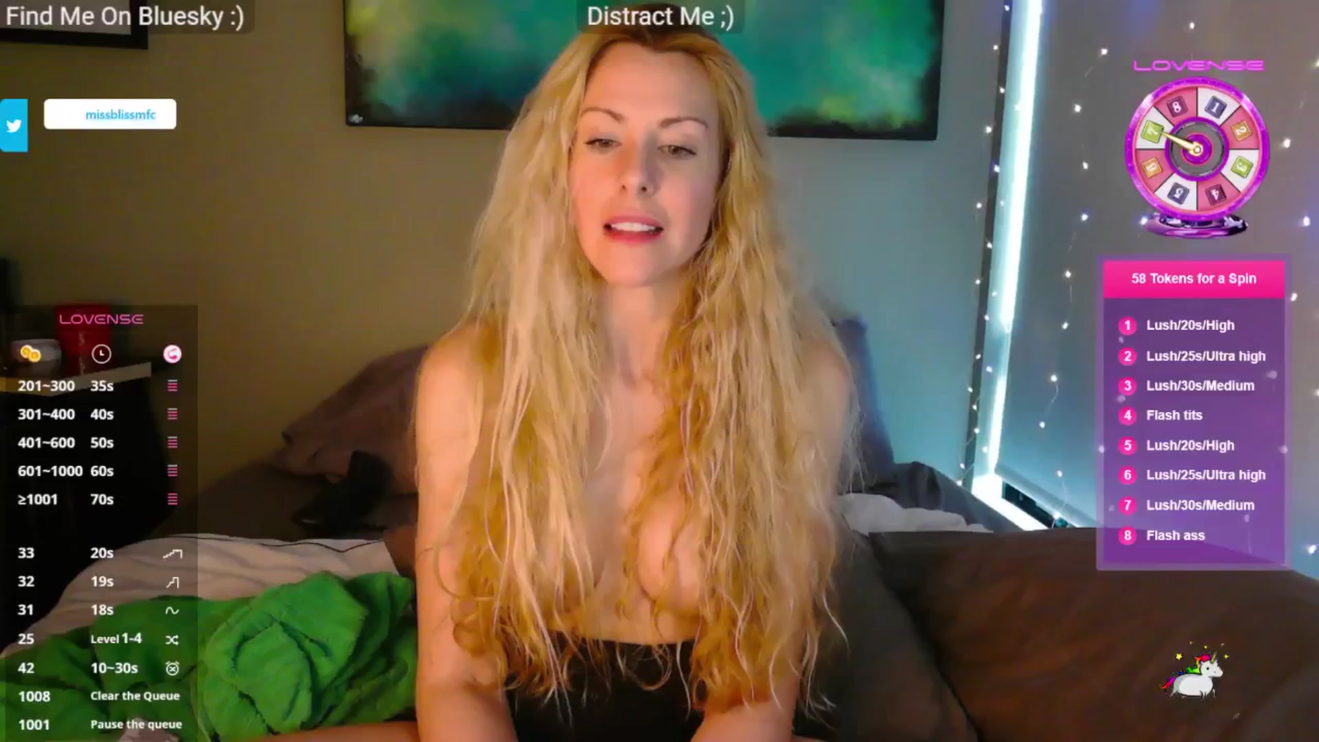 Gallery image thumbnail from aMissBliss's myfreecams stream on, 05/12/2025, 02:43 image 10 of 20