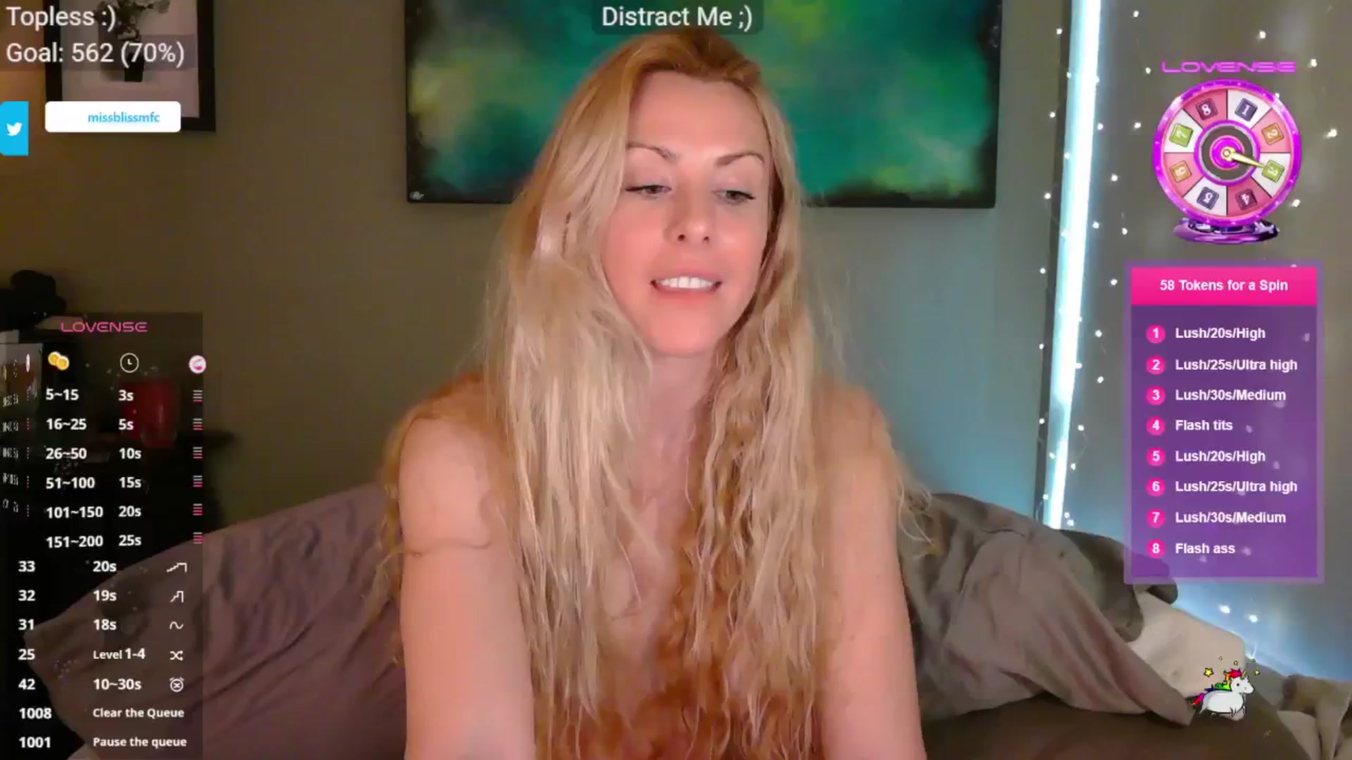 Gallery image thumbnail from aMissBliss's myfreecams stream on, 06/03/2025, 02:51 image 17 of 20