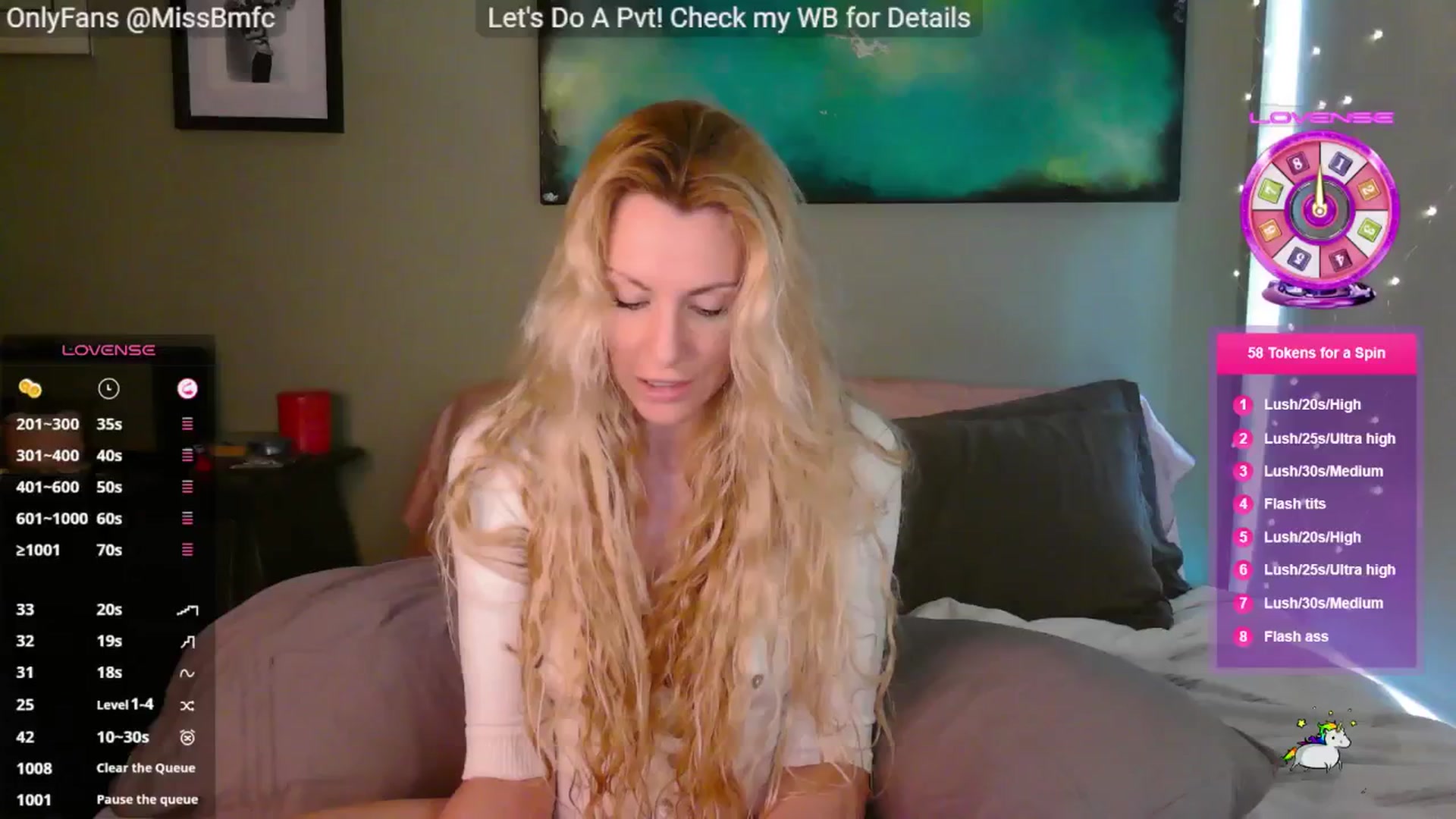 Gallery image thumbnail from aMissBliss's myfreecams stream on, 08/22/2025, 23:33 image 6 of 20