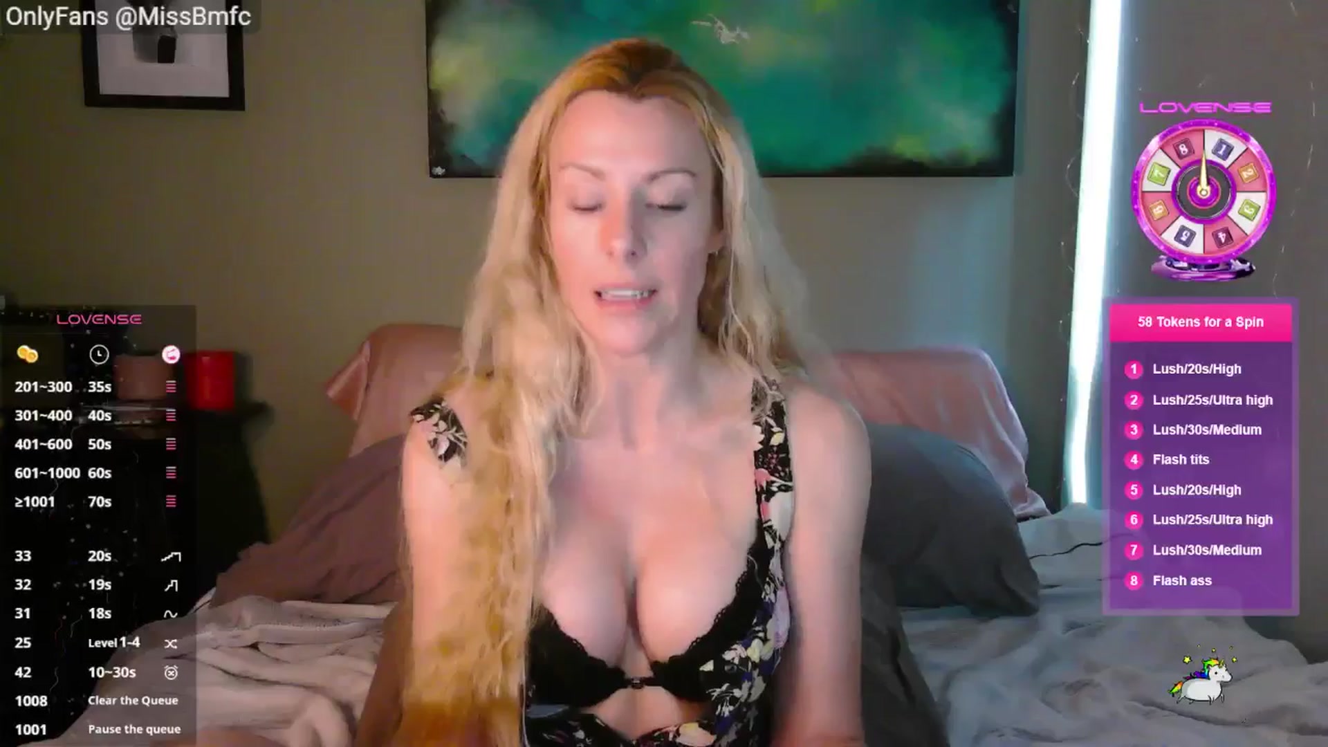 Gallery image thumbnail from aMissBliss's myfreecams stream on, 09/13/2025, 24:06 image 17 of 20