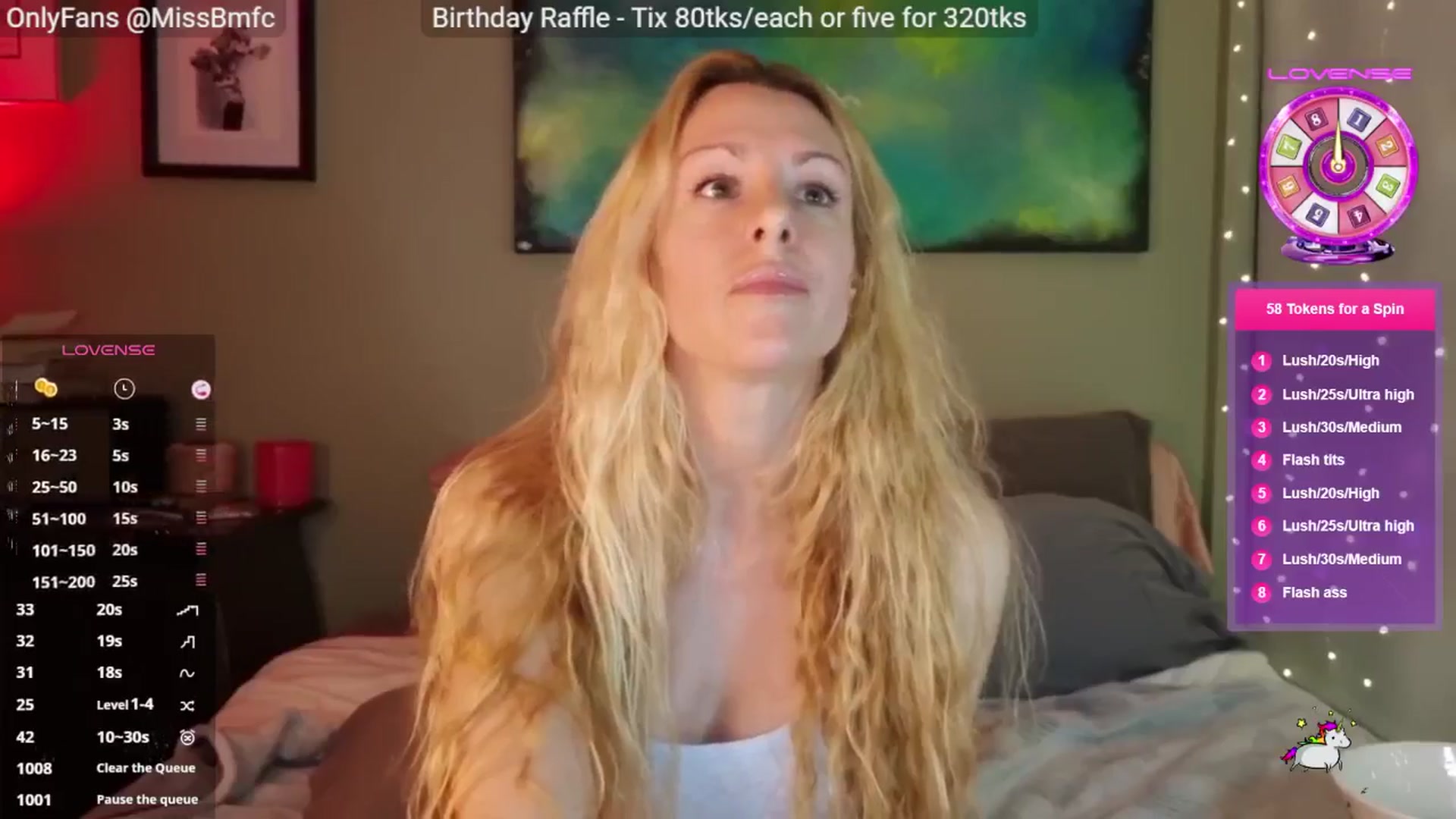 Gallery image thumbnail from aMissBliss's myfreecams stream on, 09/22/2025, 03:59 image 2 of 20
