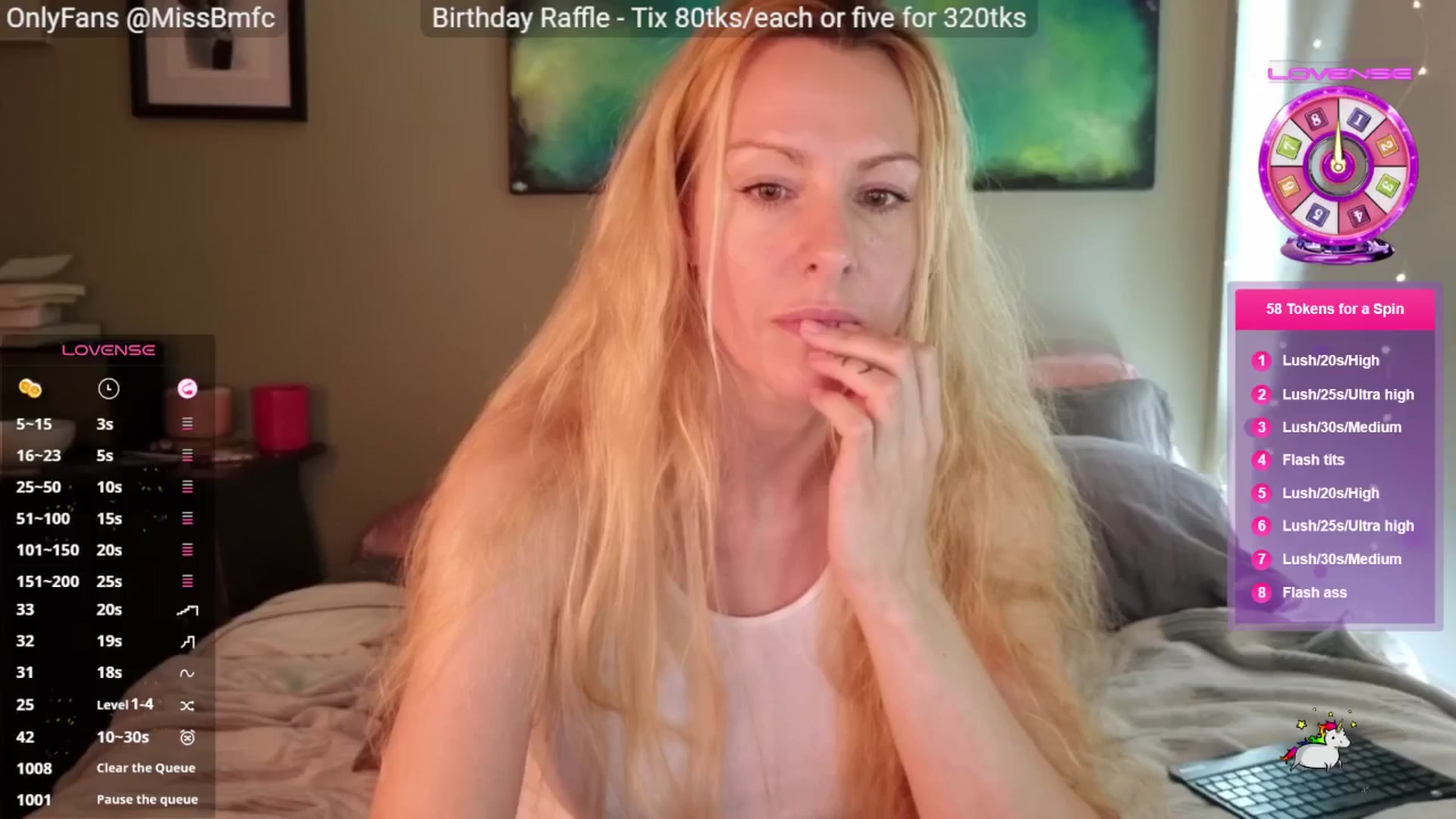 Gallery image thumbnail from aMissBliss's myfreecams stream on, 09/22/2025, 21:52 image 1 of 20