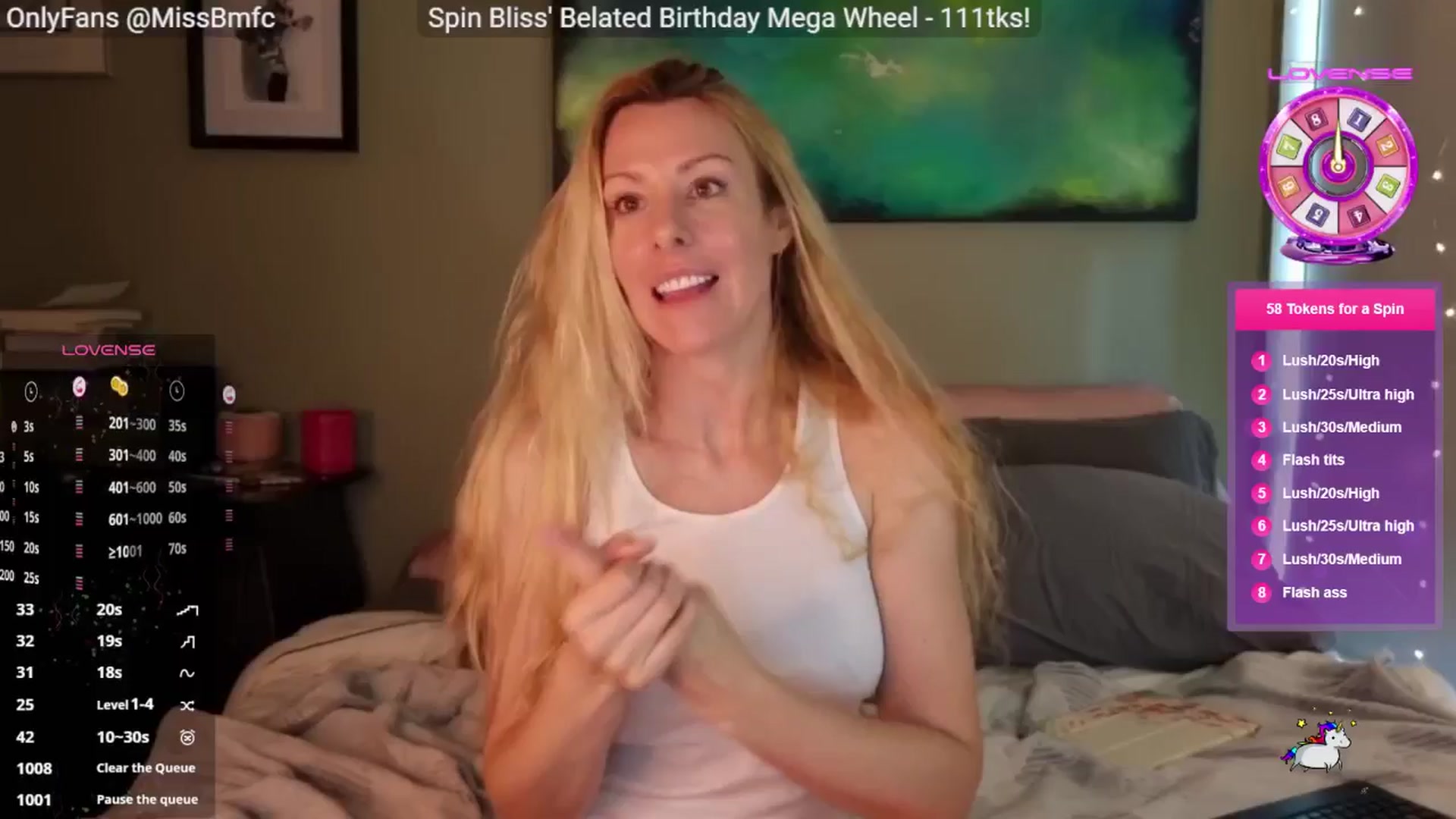 Gallery image thumbnail from aMissBliss's myfreecams stream on, 09/22/2025, 23:46 image 1 of 20