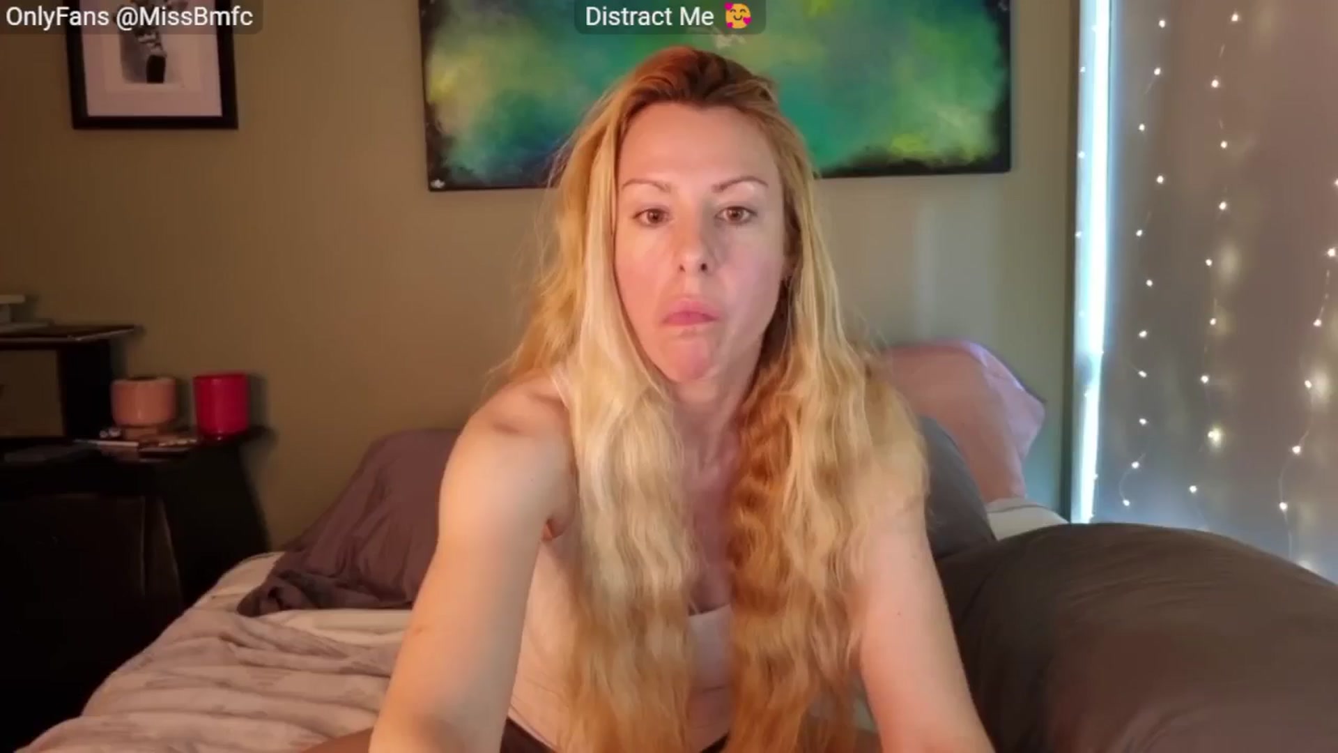 Gallery image thumbnail from aMissBliss's myfreecams stream on, 09/24/2025, 23:54 image 4 of 20
