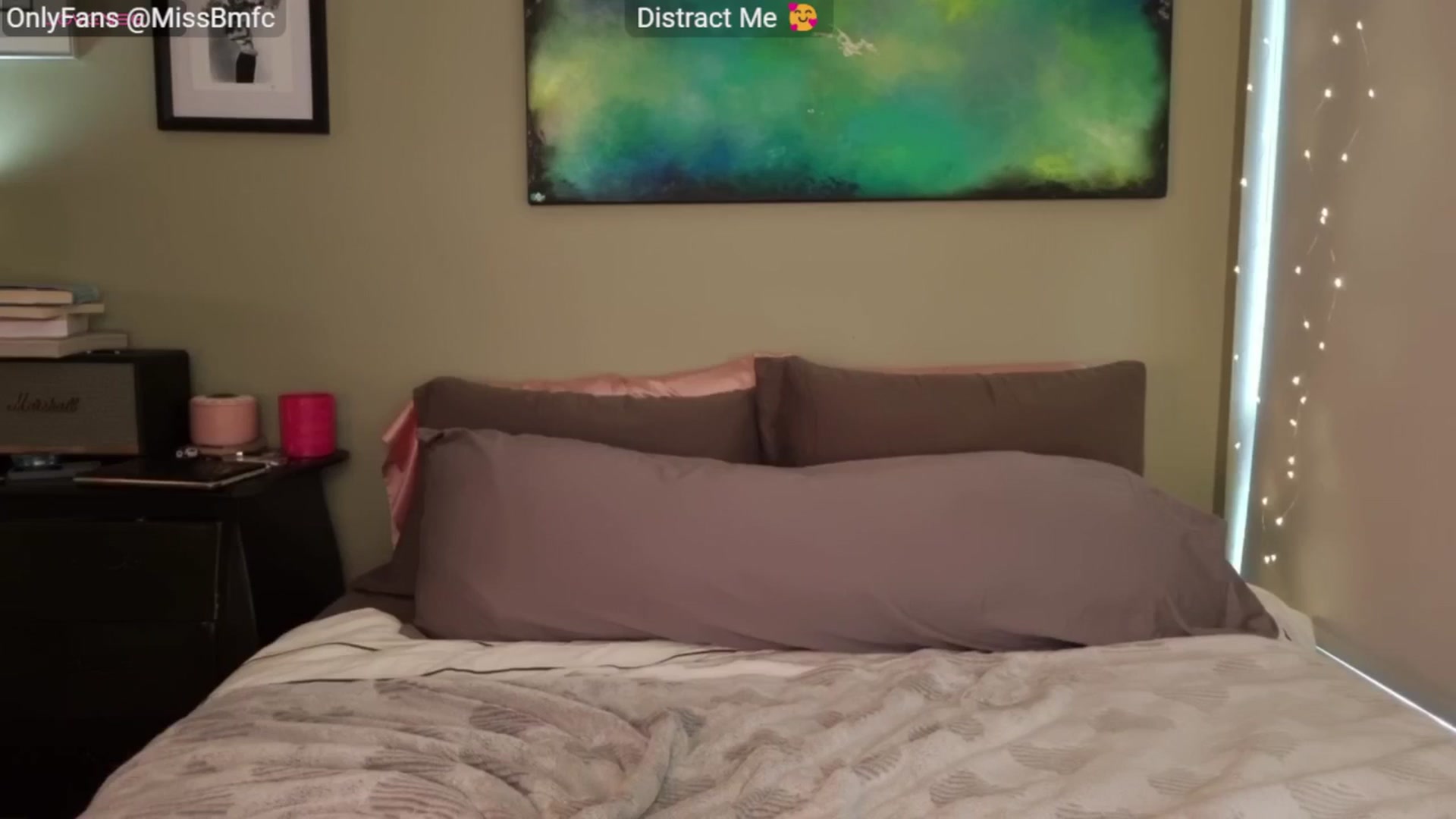 Gallery image thumbnail from aMissBliss's myfreecams stream on, 09/27/2025, 17:18 image 6 of 20