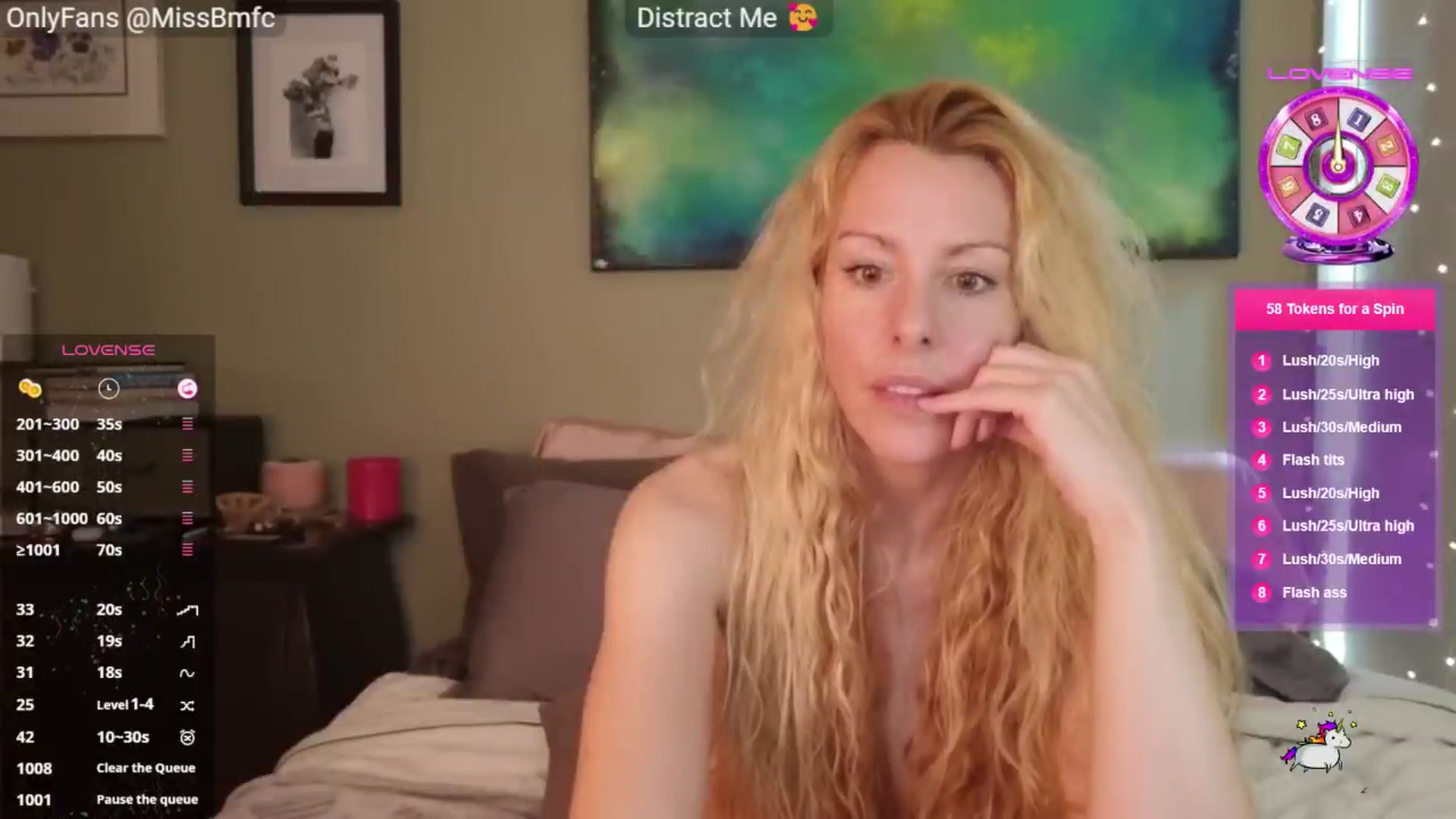 Gallery image thumbnail from aMissBliss's myfreecams stream on, 10/03/2025, 21:12 image 8 of 20