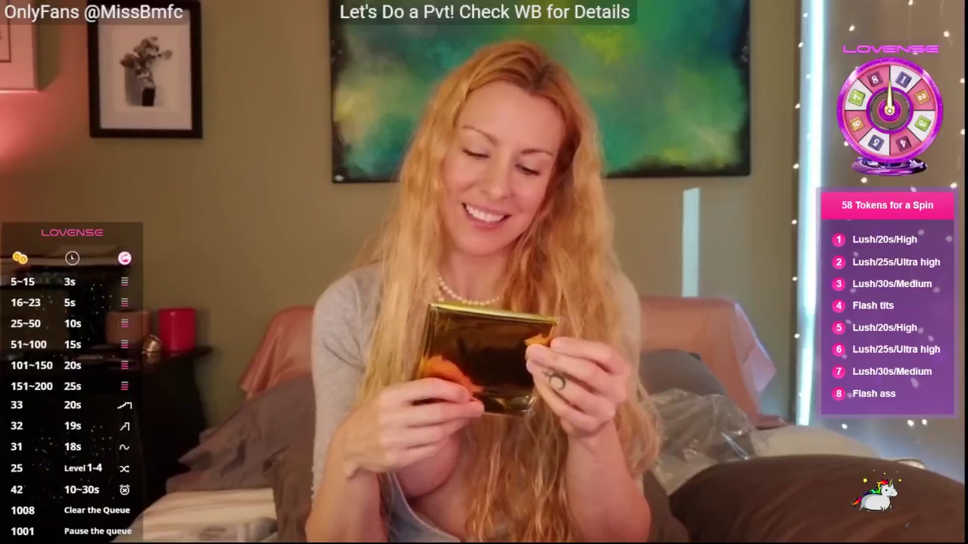 Gallery image thumbnail from aMissBliss's myfreecams stream on, 10/30/2025, 23:23 image 18 of 20