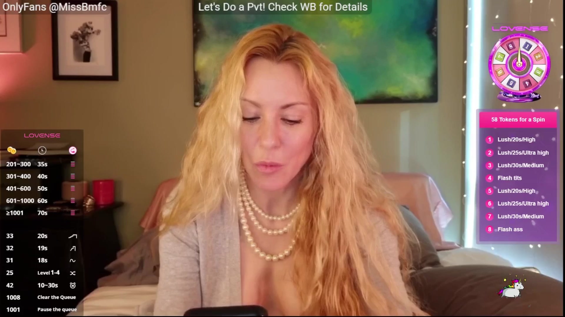 Gallery image thumbnail from aMissBliss's myfreecams stream on, 10/30/2025, 23:23 image 5 of 20