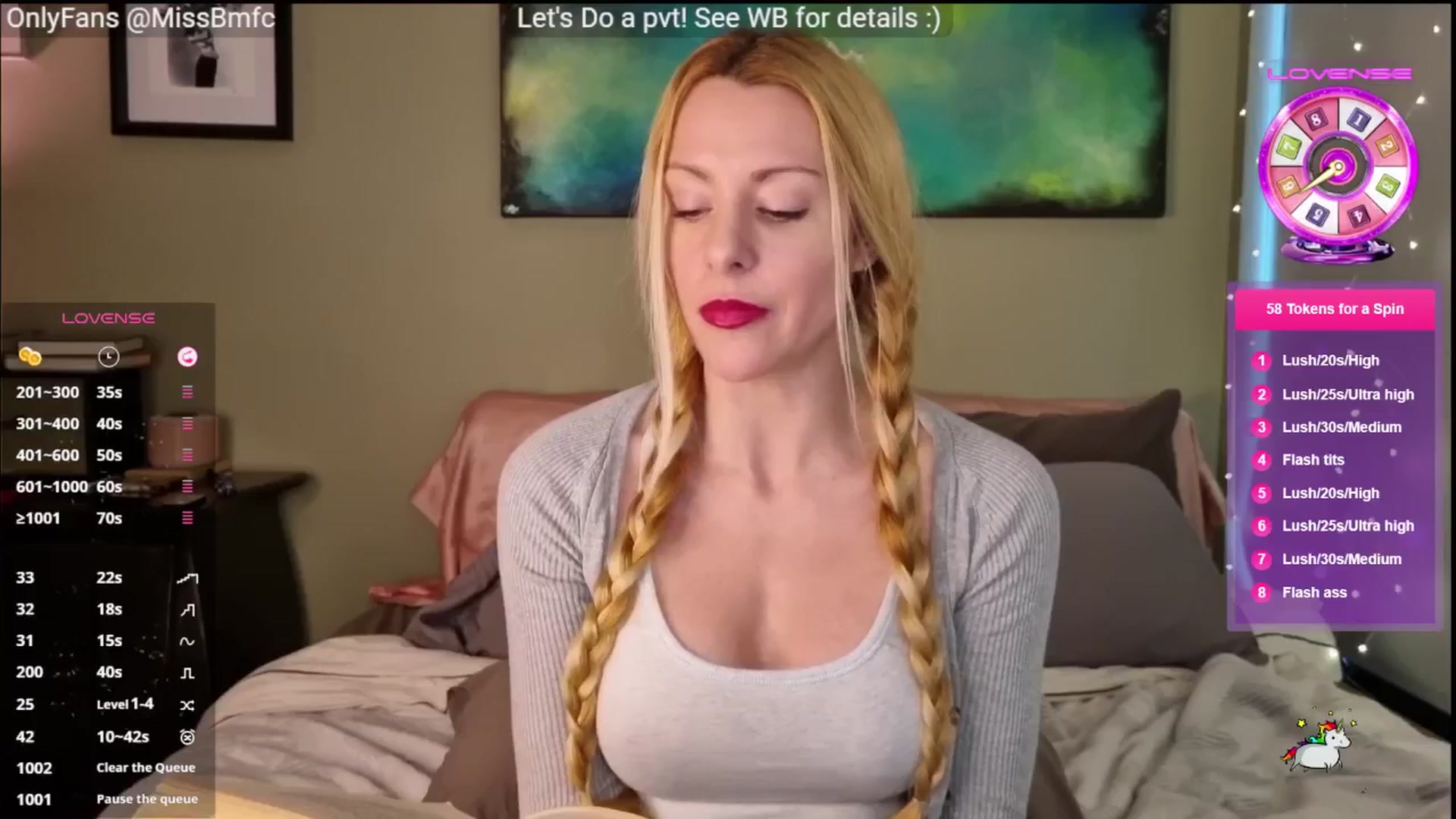 Gallery image thumbnail from aMissBliss's myfreecams stream on, 12/24/2025, 24:50 image 6 of 20