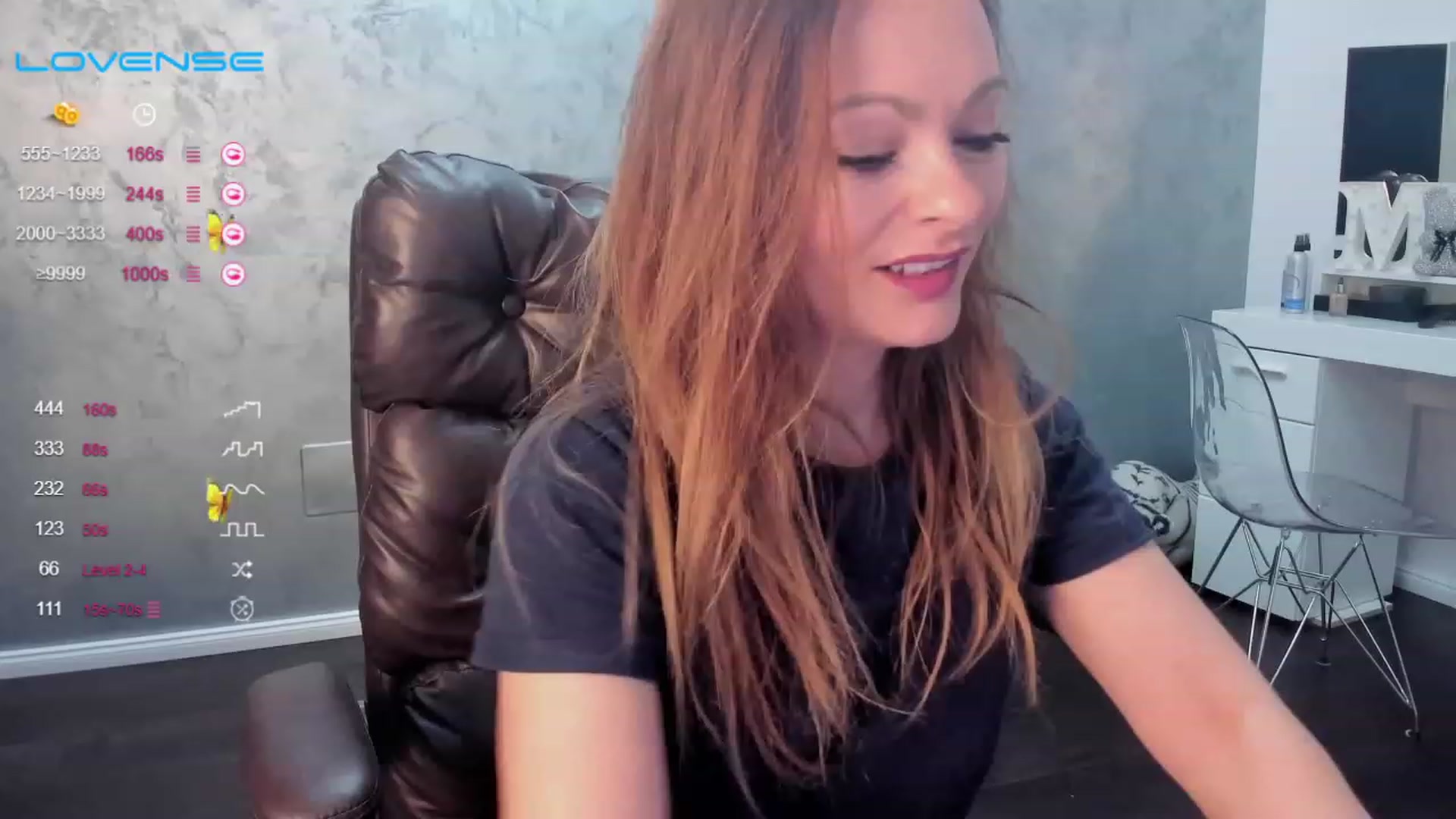 Gallery image thumbnail from aOhMyASS's myfreecams stream on, 08/08/2023, 06:23 image 12 of 20