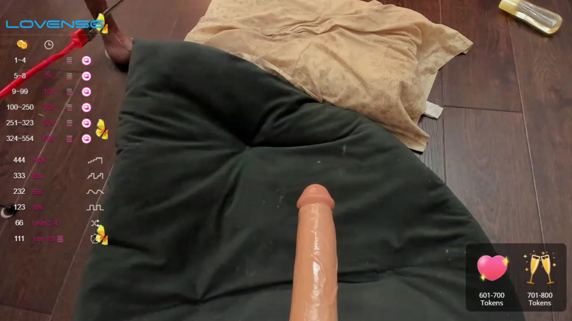 Gallery image thumbnail from aOhMyASS's myfreecams stream on, 08/10/2023, 07:20 image 9 of 20
