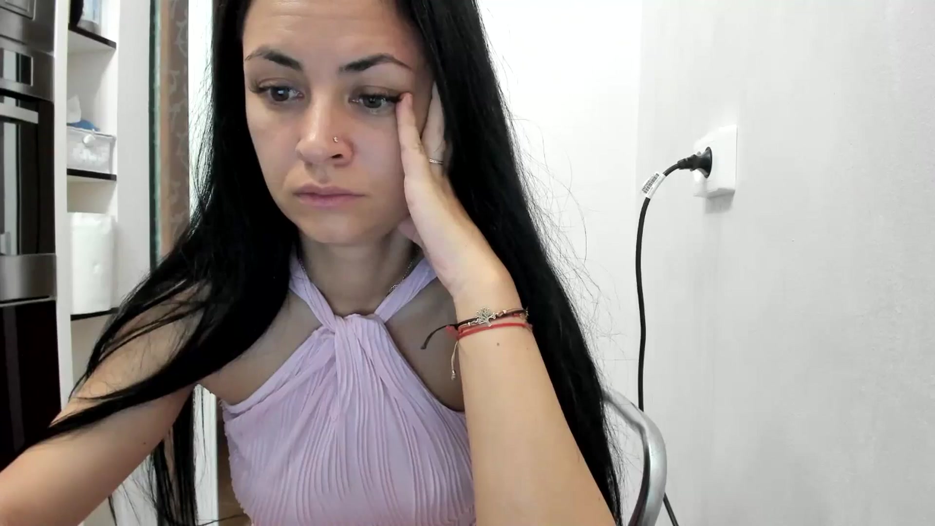 Gallery image thumbnail from aVampirina_'s myfreecams stream on, 08/12/2024, 23:50 image 13 of 20
