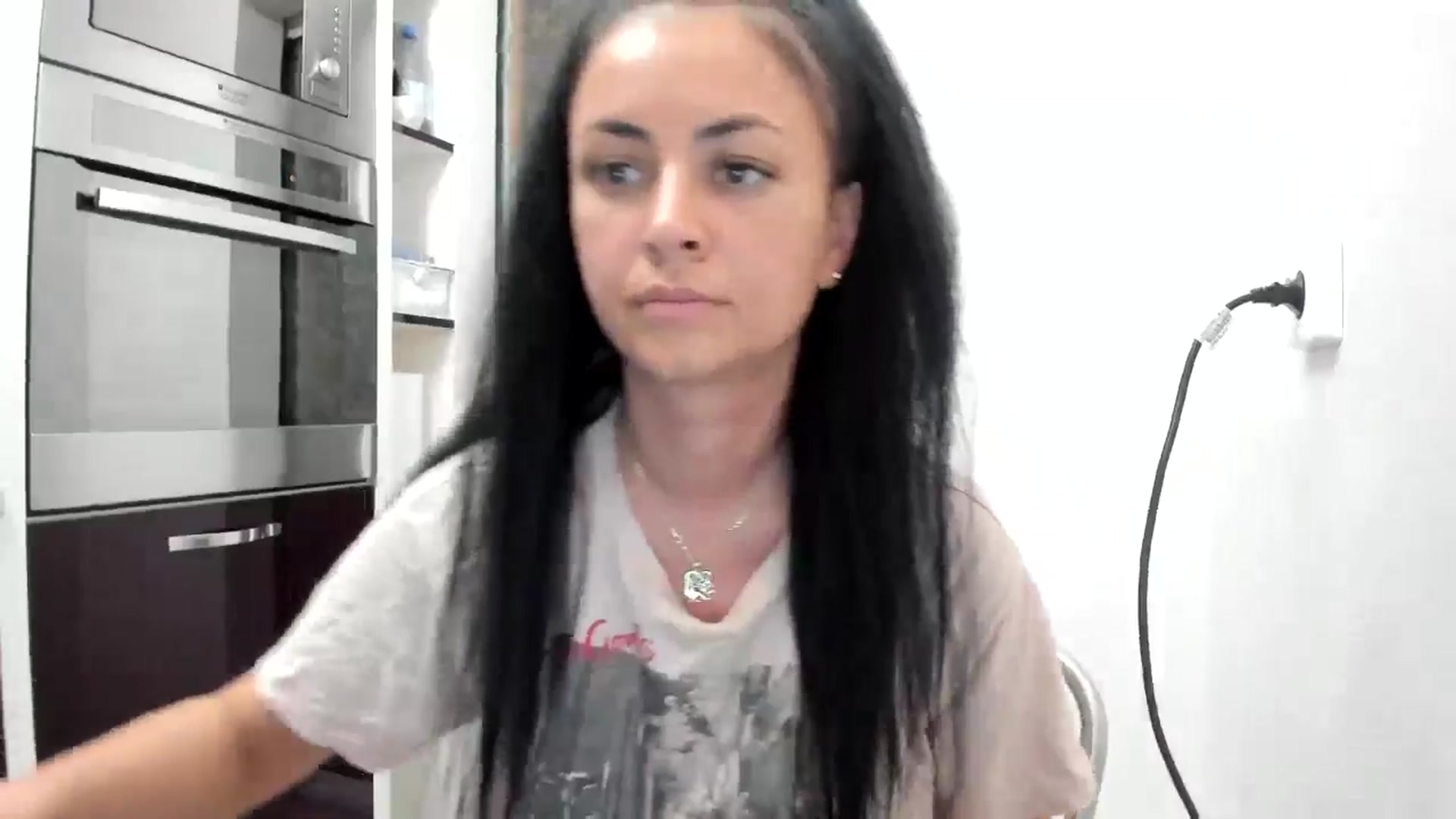 Gallery image thumbnail from aVampirina_'s myfreecams stream on, 08/16/2024, 23:23 image 7 of 20