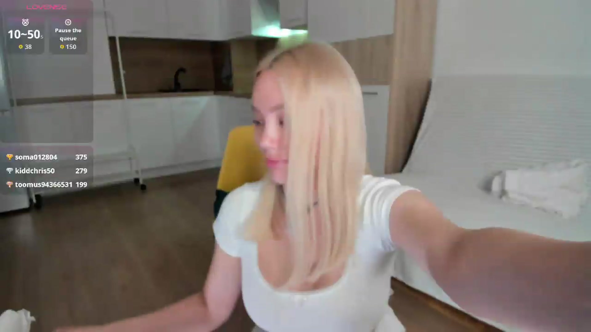 Gallery image thumbnail from a_missmfc's myfreecams stream on, 08/29/2026, 08:52 image 2 of 20
