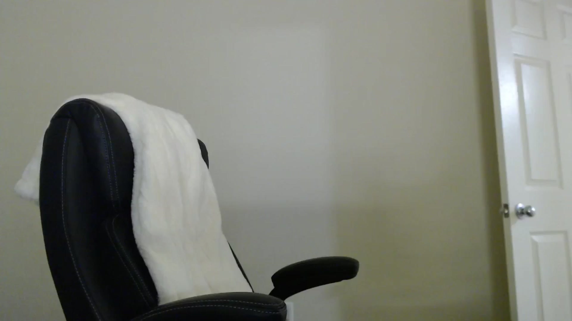 Gallery image thumbnail from a_name_'s myfreecams stream on, 04/04/2026, 06:08 image 9 of 20