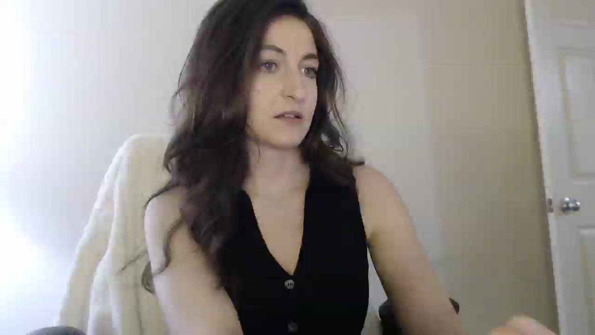 Gallery image thumbnail from a_name_'s myfreecams stream on, 04/05/2026, 03:44 image 7 of 20