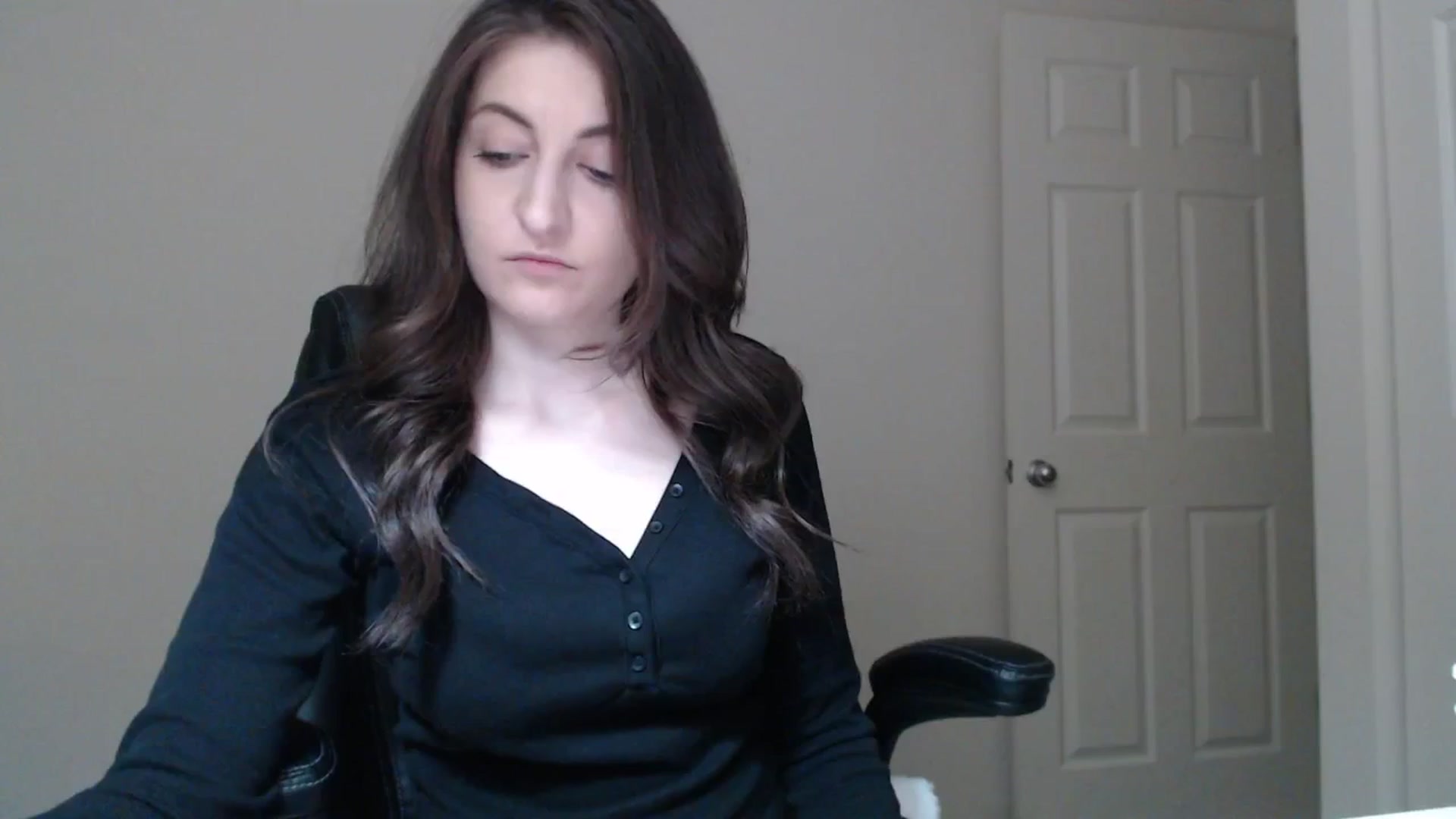 Gallery image thumbnail from a_name_'s myfreecams stream on, 04/06/2026, 01:31 image 3 of 20