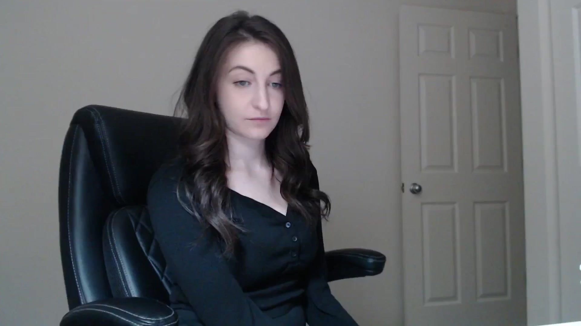 Gallery image thumbnail from a_name_'s myfreecams stream on, 04/06/2026, 01:31 image 8 of 20
