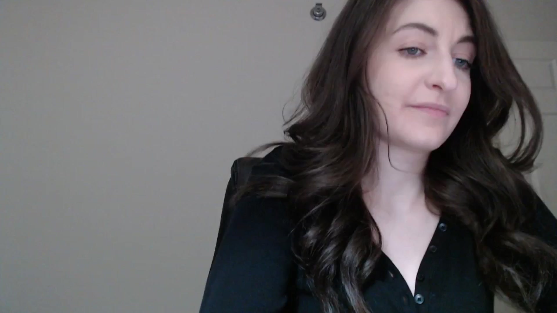 Gallery image thumbnail from a_name_'s myfreecams stream on, 04/06/2026, 03:11 image 20 of 20