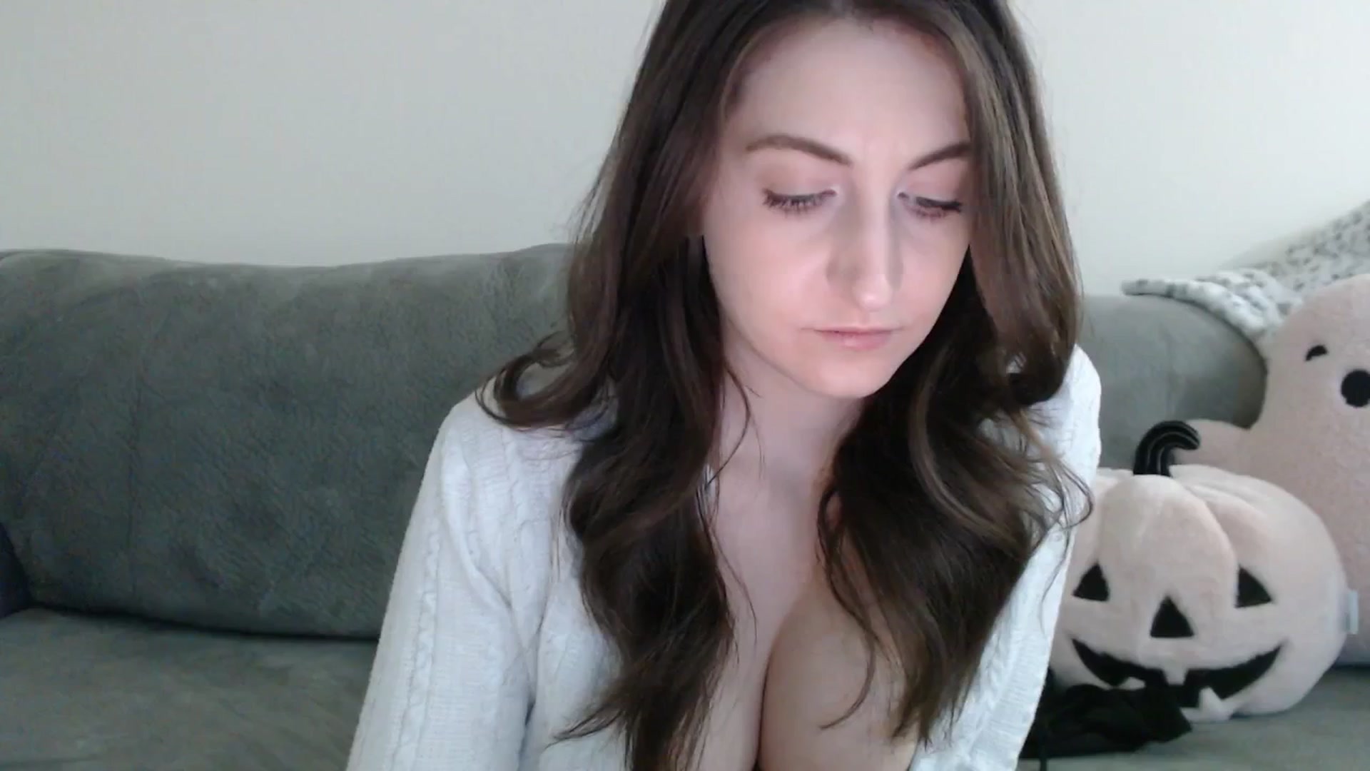 Gallery image thumbnail from a_name_'s myfreecams stream on, 04/08/2026, 05:44 image 17 of 20